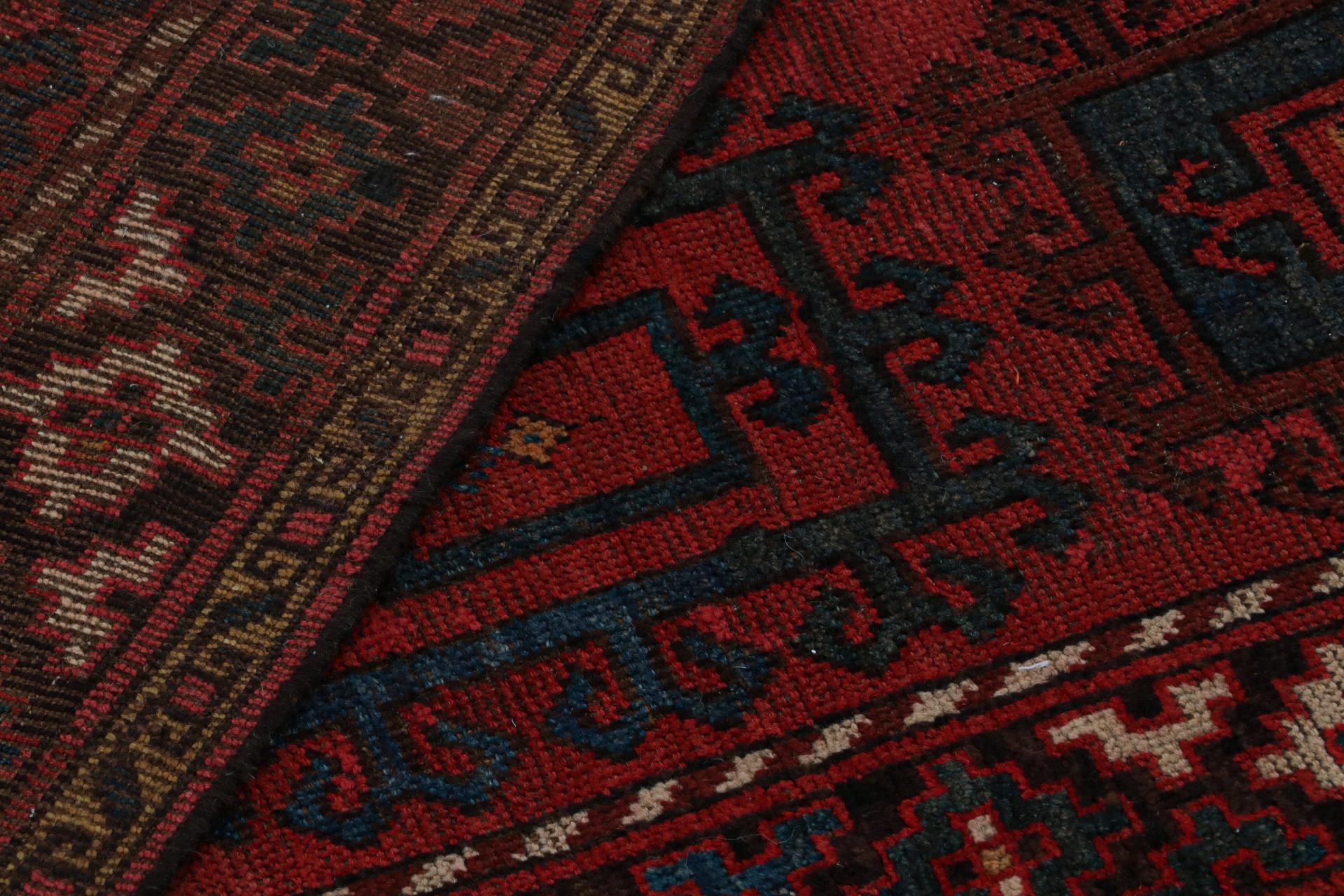 Türkischer Vintage-Teppich mit geometrischen Mustern, von Rug & Kilim im Angebot 1