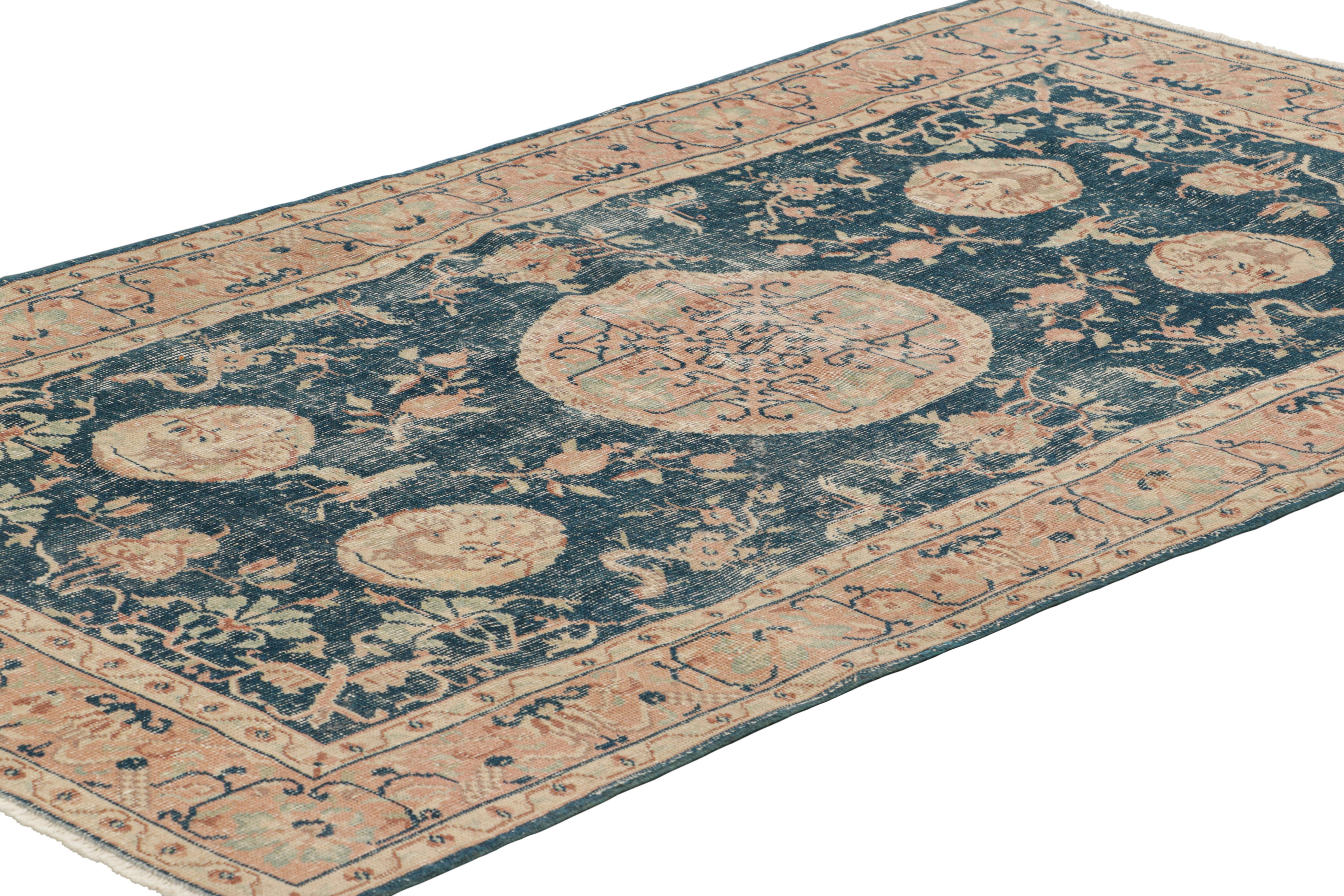 Vintage Turkish Rug with Florals and Pictorial Medallions, from Rug & Kilim In Good Condition For Sale In Long Island City, NY