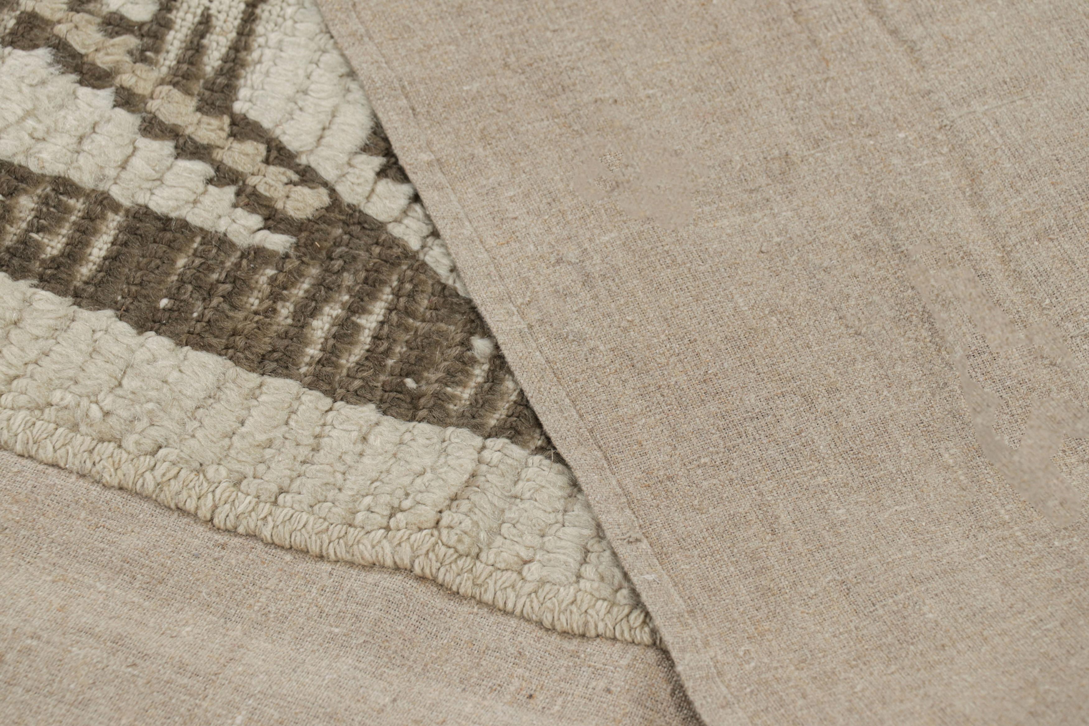 Lana Tappeto turco vintage con motivi geometrici di Rug & Kilim in vendita