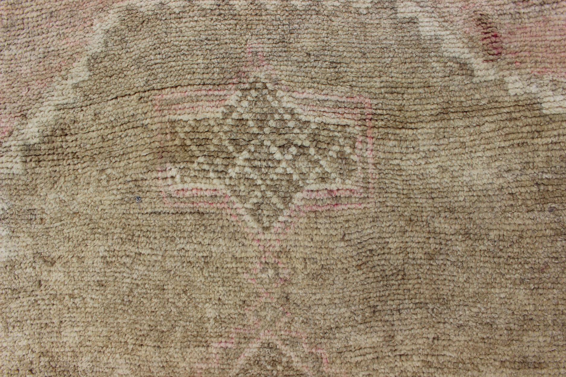 Modernistic Turkish Rug with in Light Olive Green, Taupe, Faint Pink  For Sale 6