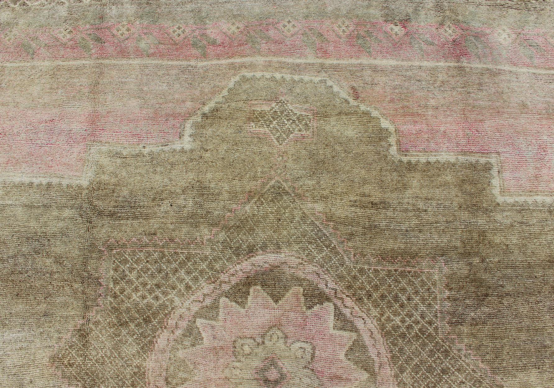 Modernistic Turkish Rug with in Light Olive Green, Taupe, Faint Pink  For Sale 7