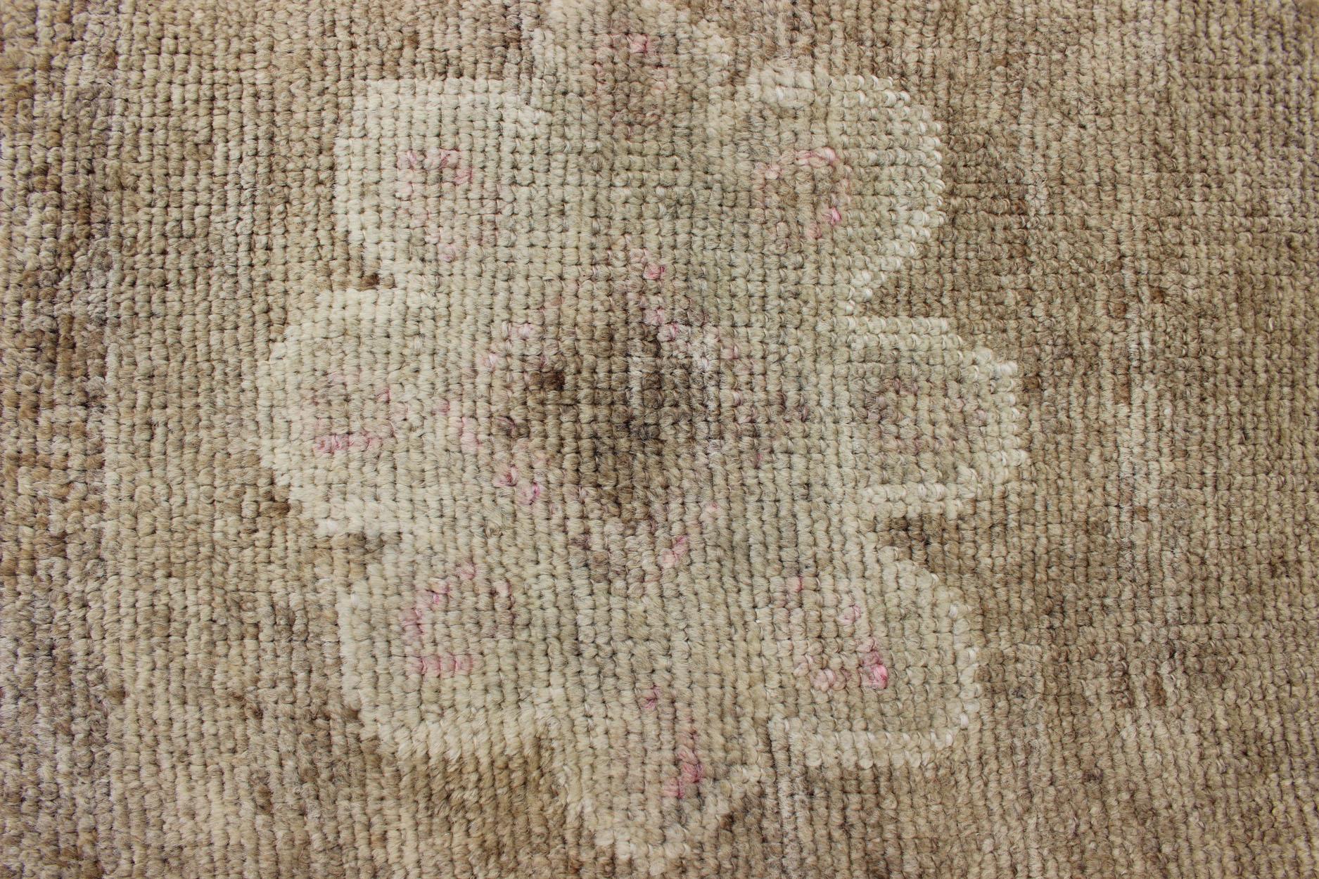 Modernistic Turkish Rug with in Light Olive Green, Taupe, Faint Pink  For Sale 10