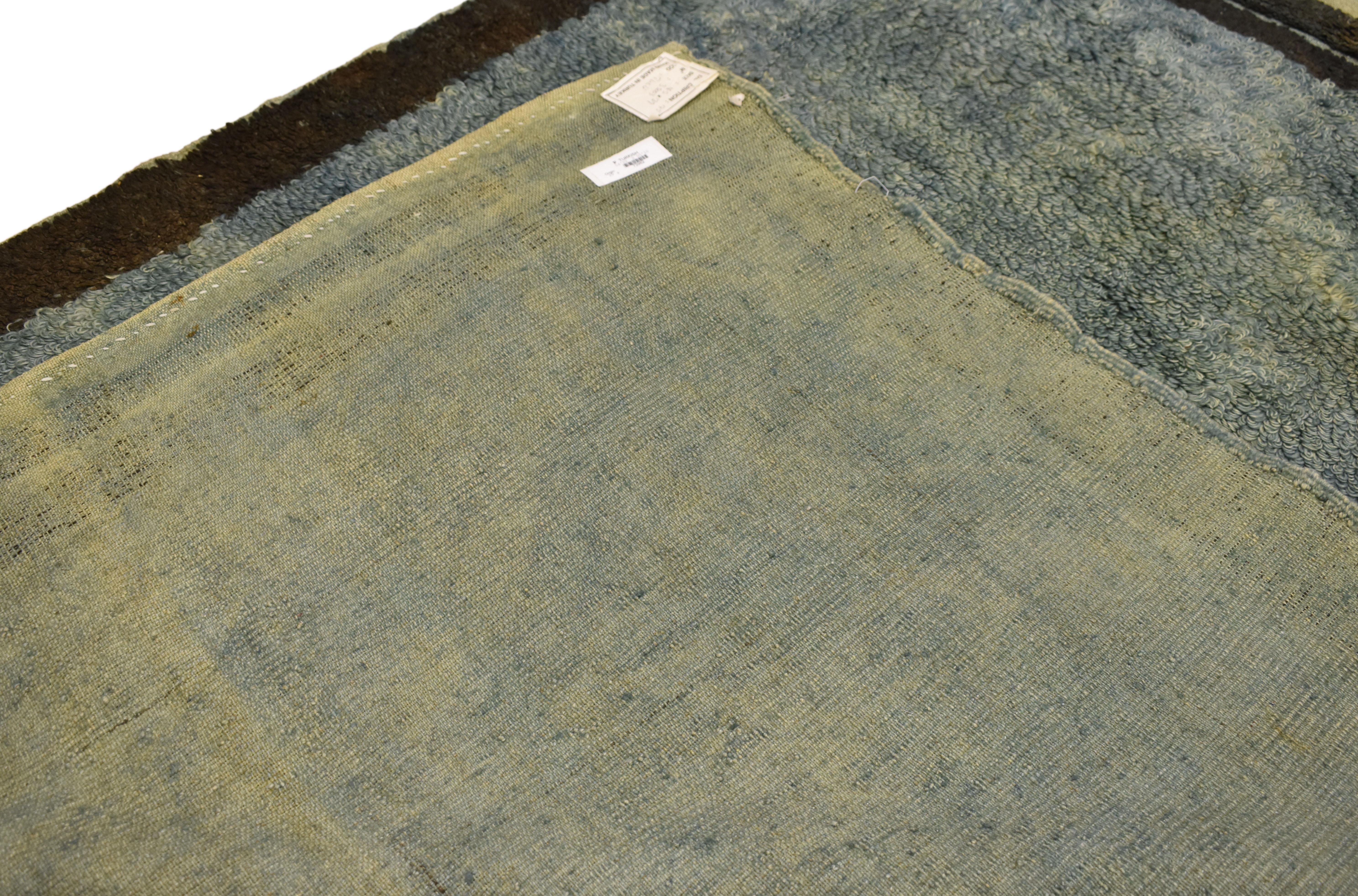 Vintage Turkish Shag Rug with Mid-Century Modern Style In Good Condition In Dallas, TX