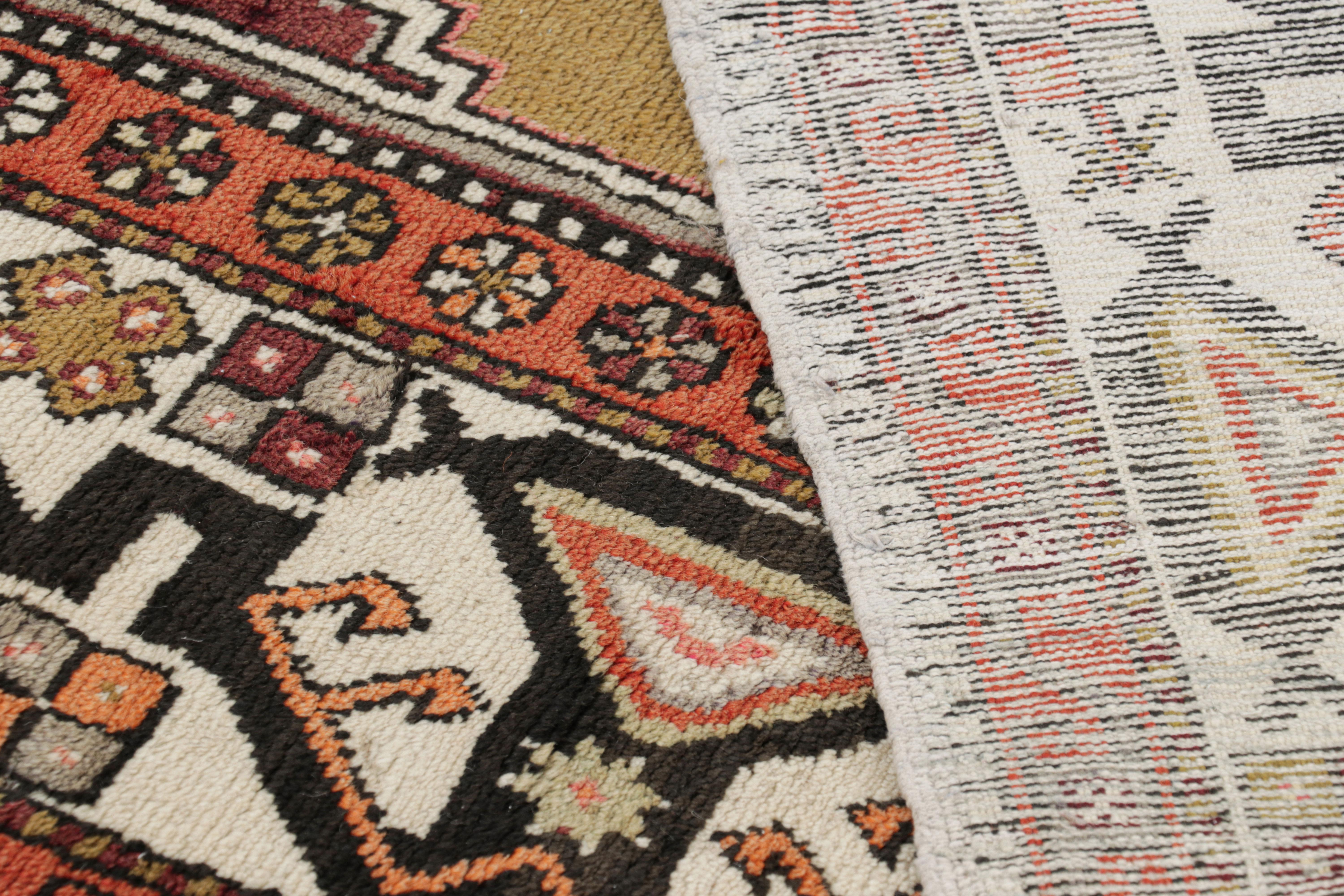 Vintage Turkish Rug with Multicolor Geometric Medallion - Rug & Kilim For Sale 2