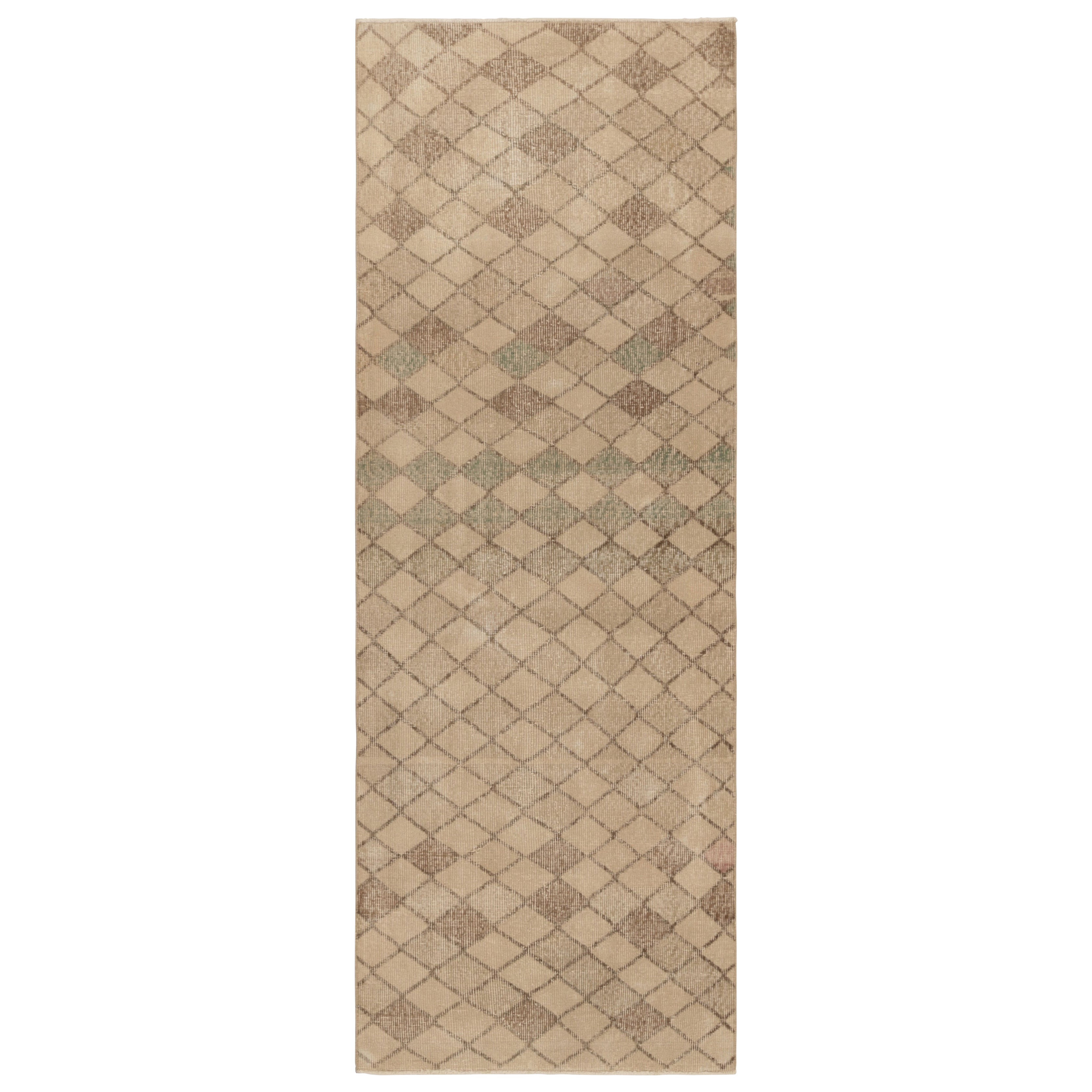 Vintage Turkish Runner, Beige with Colorful Diamond Design - Rug & Kilim