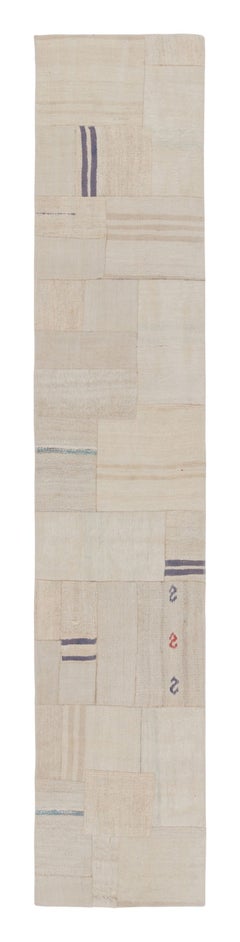 Tapis de course turc vintage dans les tons beige-brun et au design minimaliste - Rug & Kilim