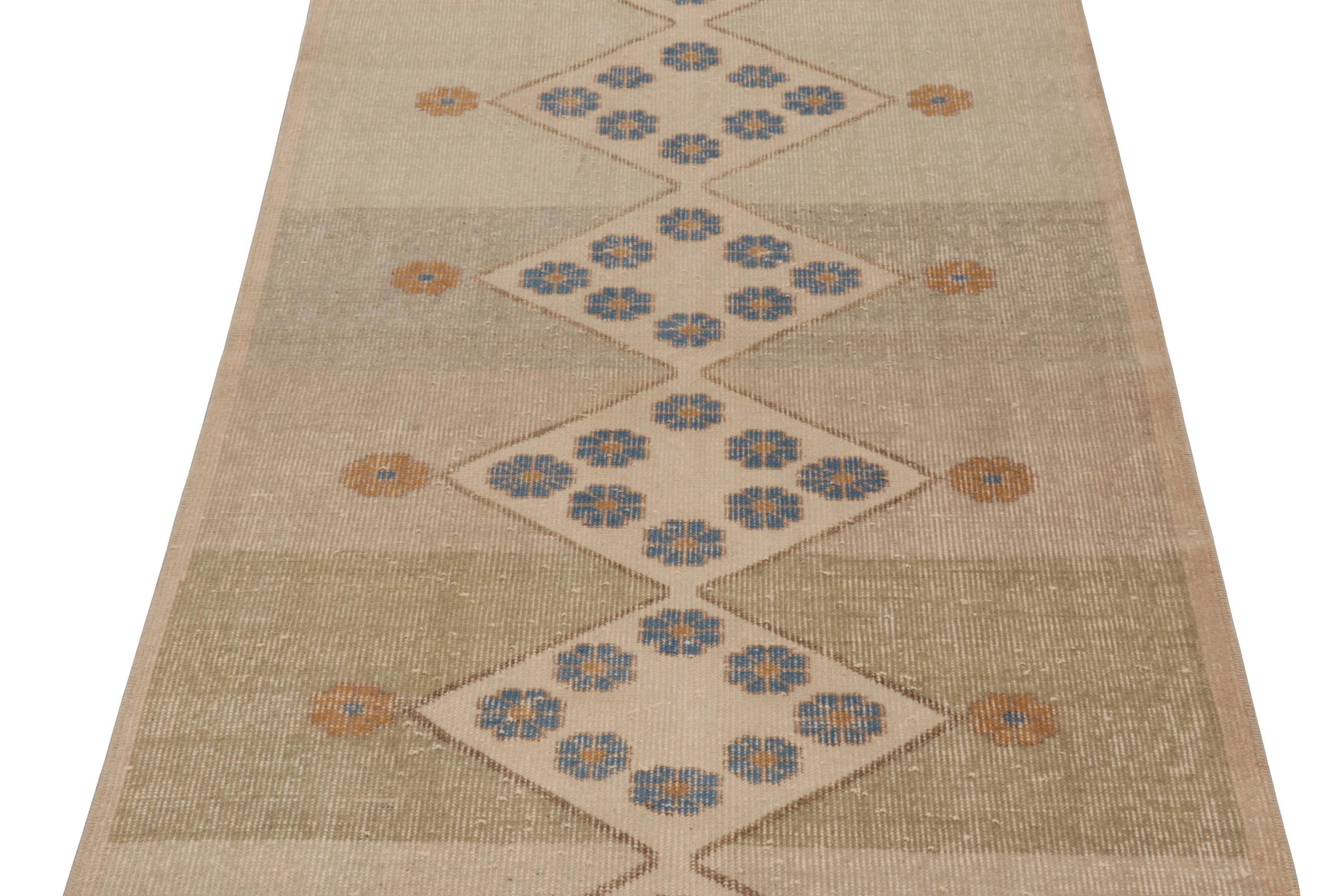 Made with hand-knotted wool circa 1950-1960, this 3x7 vintage Turkish runner rug of all over chevron geometric design is an exciting new addition to the Rug & Kilim’s collection of eclectic mid-century rugs.

On the Design:

Admirers of the craft