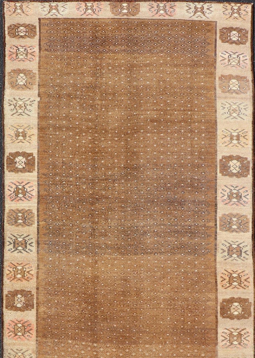 Wool Vintage Turkish Runner in Brown & Ivory With Geometric Motifs 4'1 X 10'5 For Sale