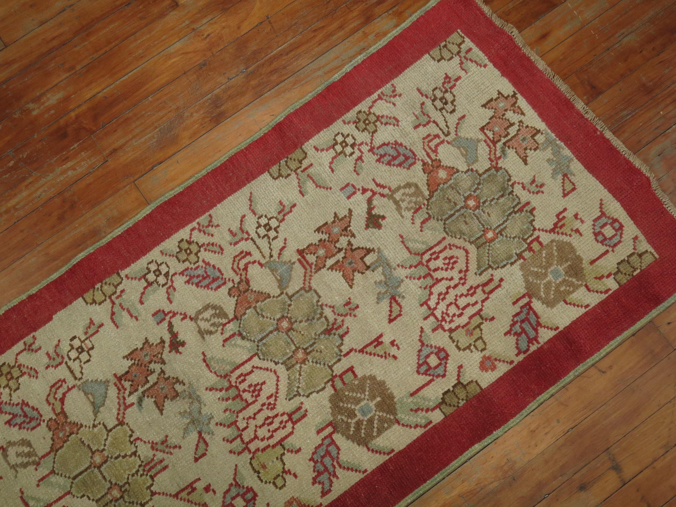 Vintage Turkish Runner Ivory Field Red Border For Sale 2