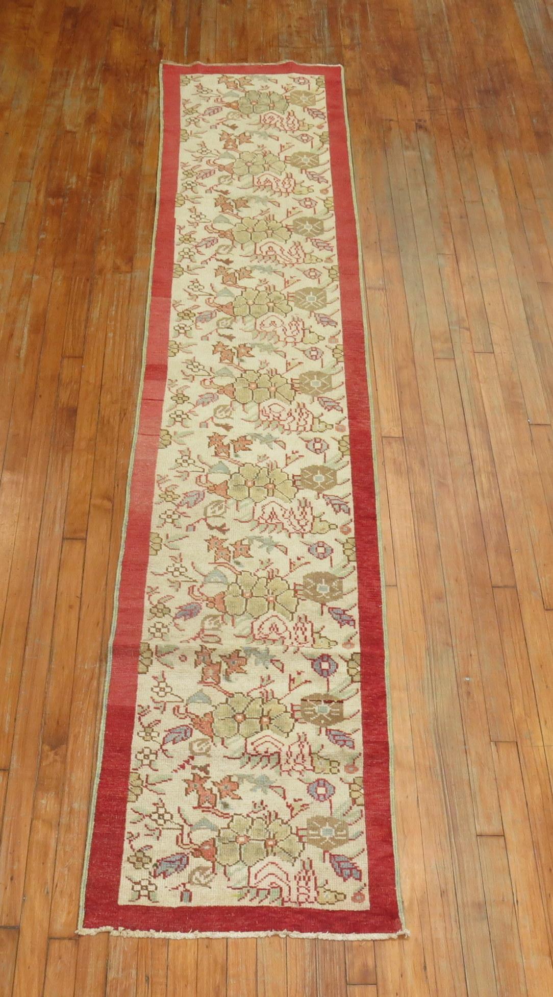 Vintage Turkish Runner Ivory Field Red Border For Sale 3