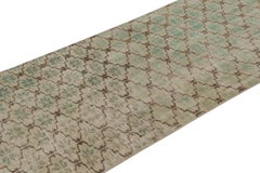 Vintage Turkish Runner Rug, Green and Beige with Geometric Patterns –Rug & Kilim