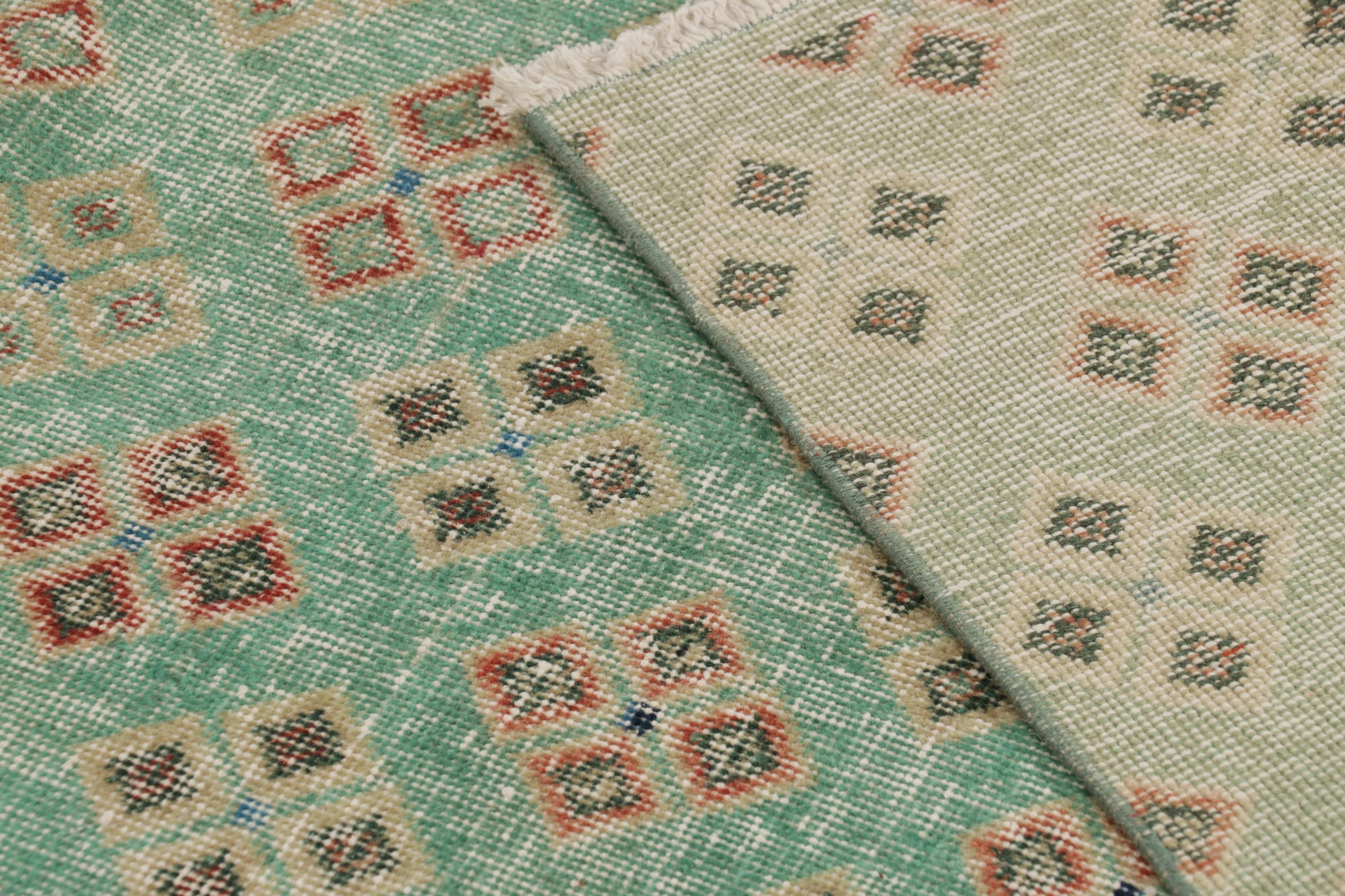 Türkischer Vintage-Läufer, grün & rot mit Rautenmuster - Rug & Kilim im Angebot 2