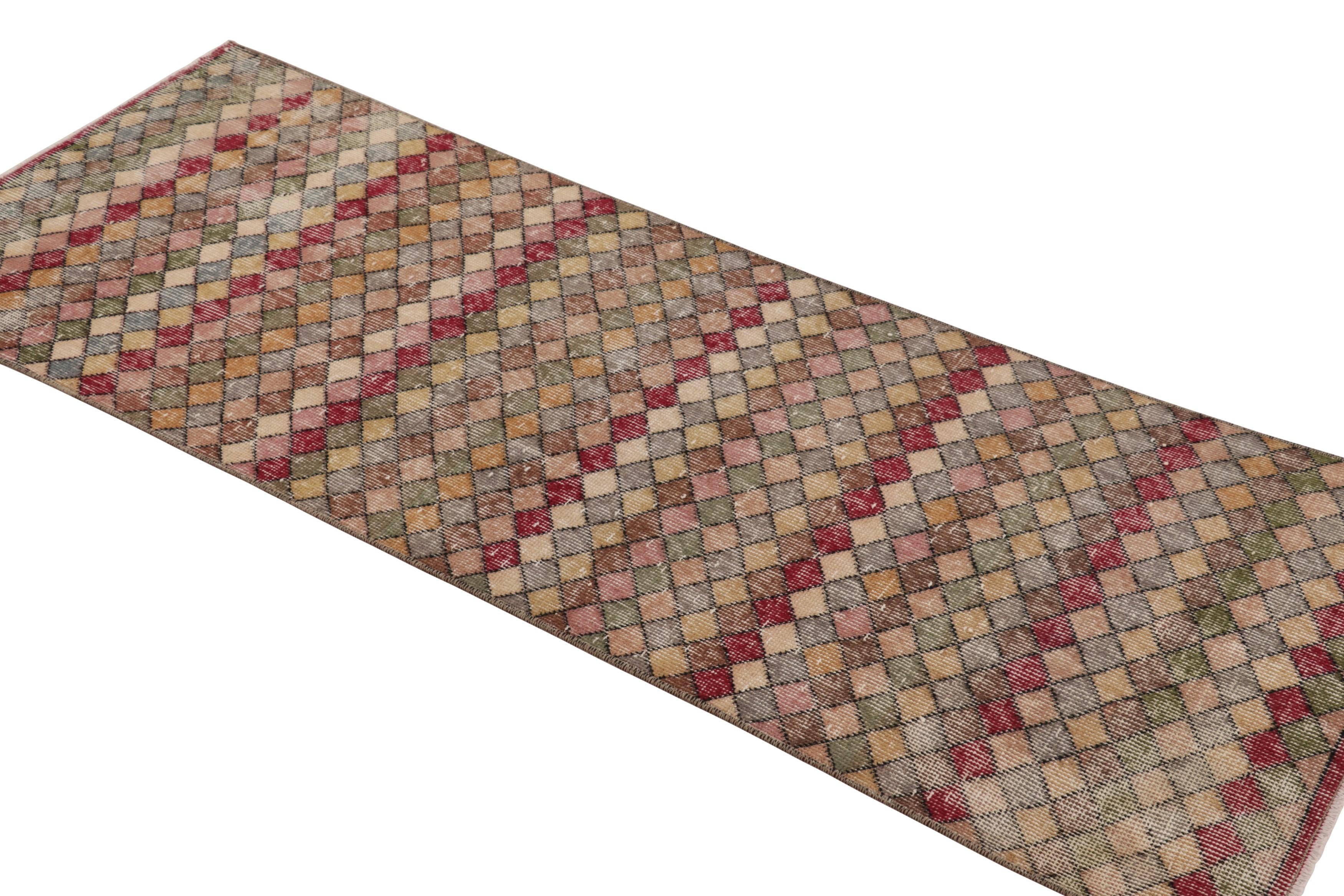 Mid-20th Century Vintage Turkish Runner Rug in Beige-Brown with Diamond Patterns  - Rug & Kilim For Sale