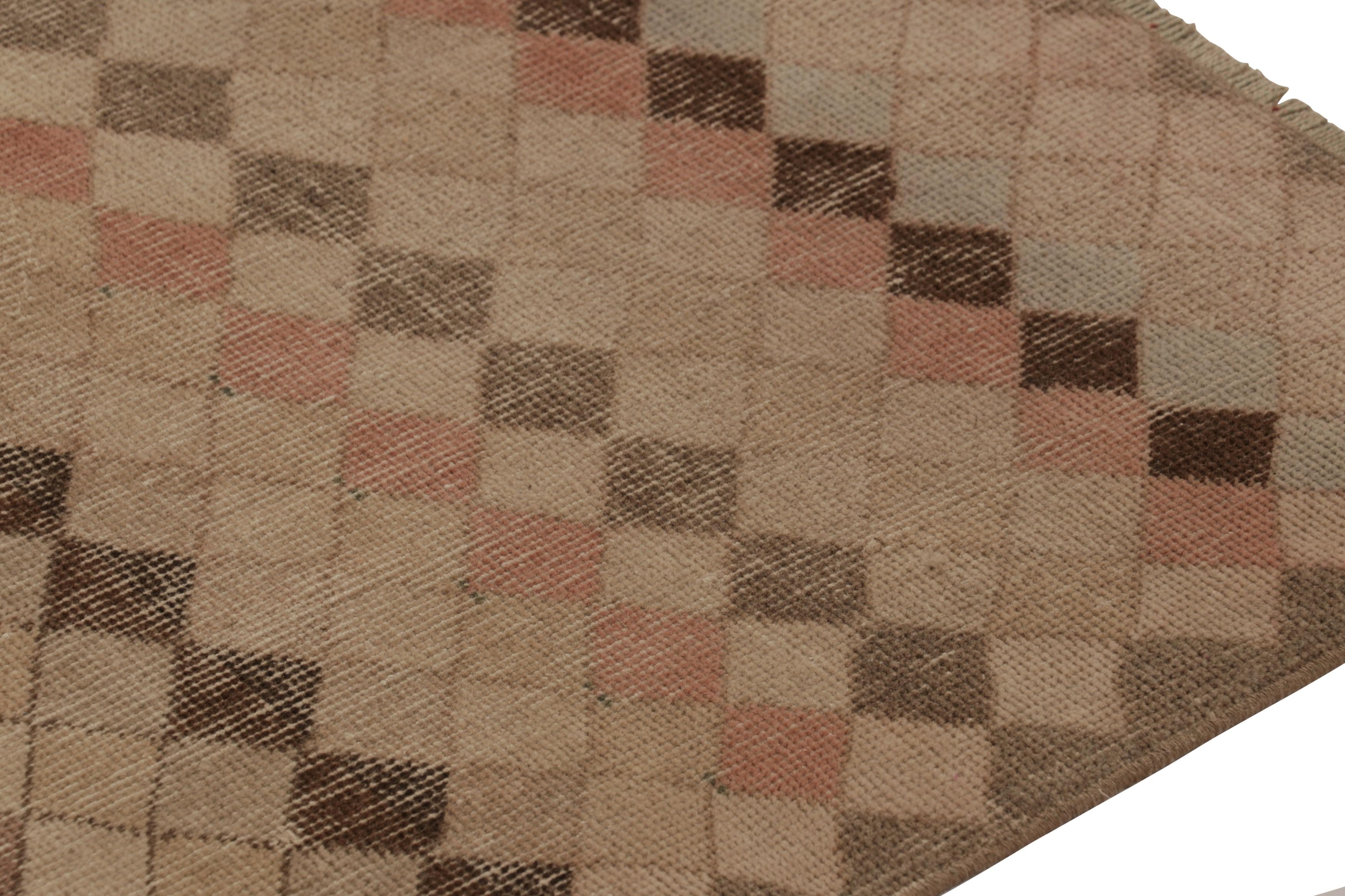 Wool Vintage Turkish Runner Rug in Beige-Brown with Diamond Patterns  - Rug & Kilim For Sale