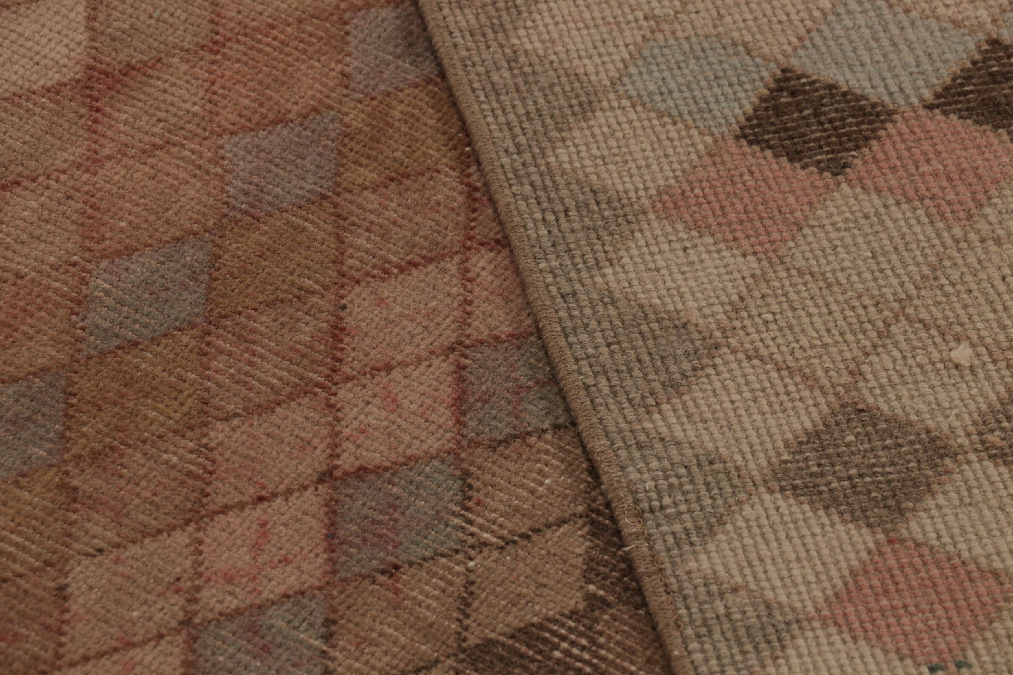 Vintage Turkish Runner Rug in Beige-Brown with Diamond Patterns  - Rug & Kilim For Sale 1