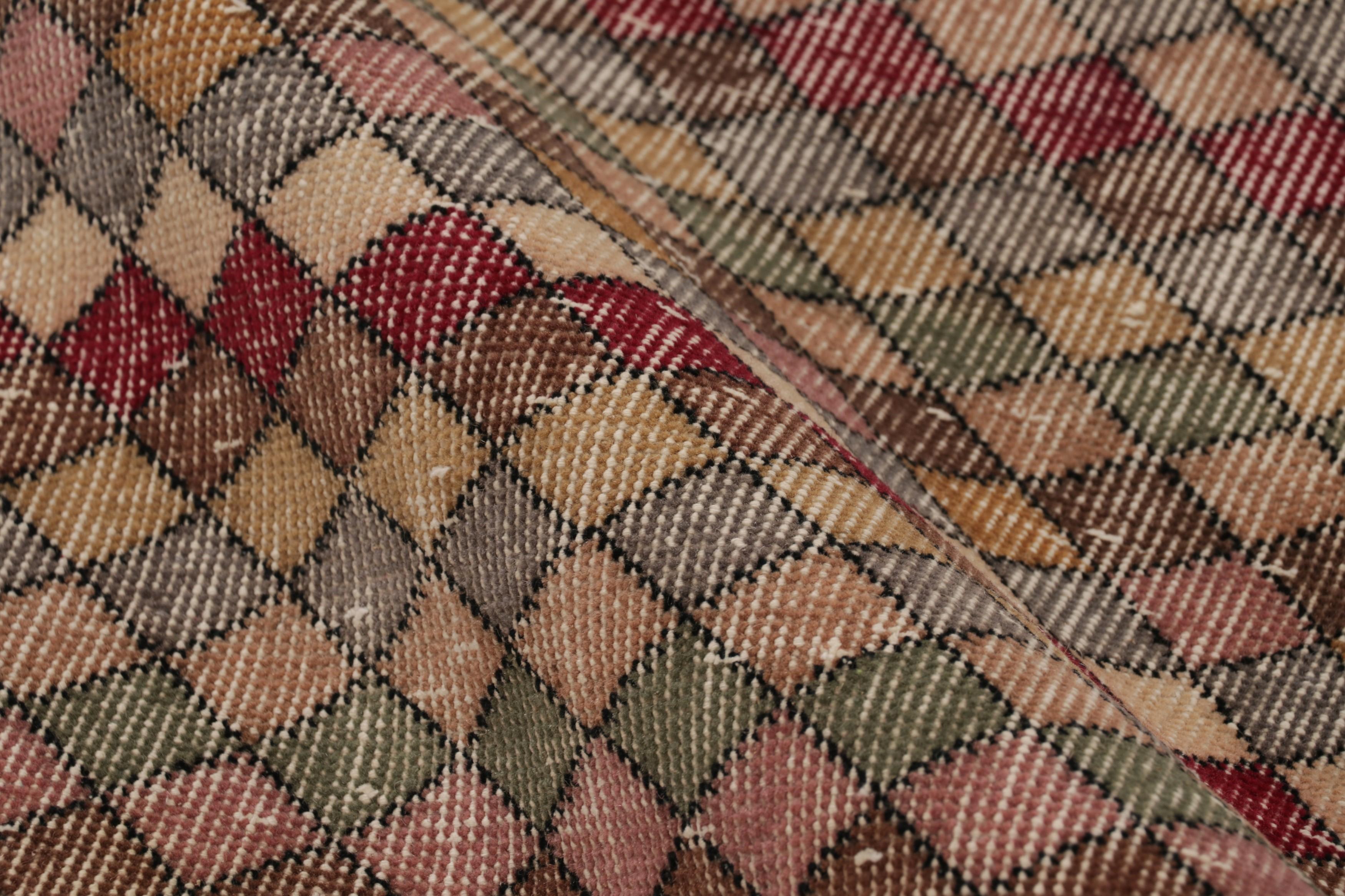 Vintage Turkish Runner Rug in Beige-Brown with Diamond Patterns  - Rug & Kilim For Sale 1