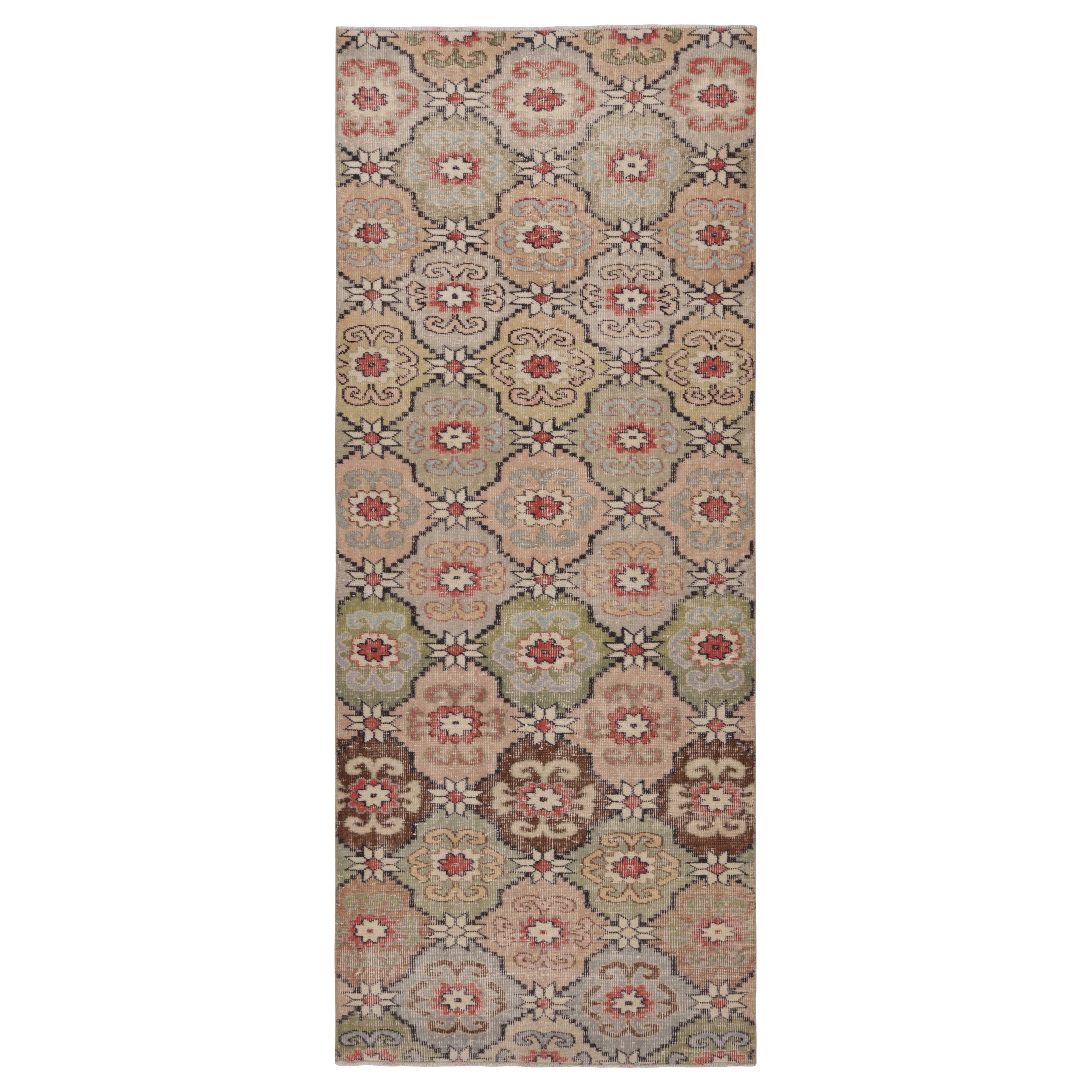 Vintage Turkish Runner Rug in Beige-Brown with Floral Medallions - Rug & Kilim For Sale