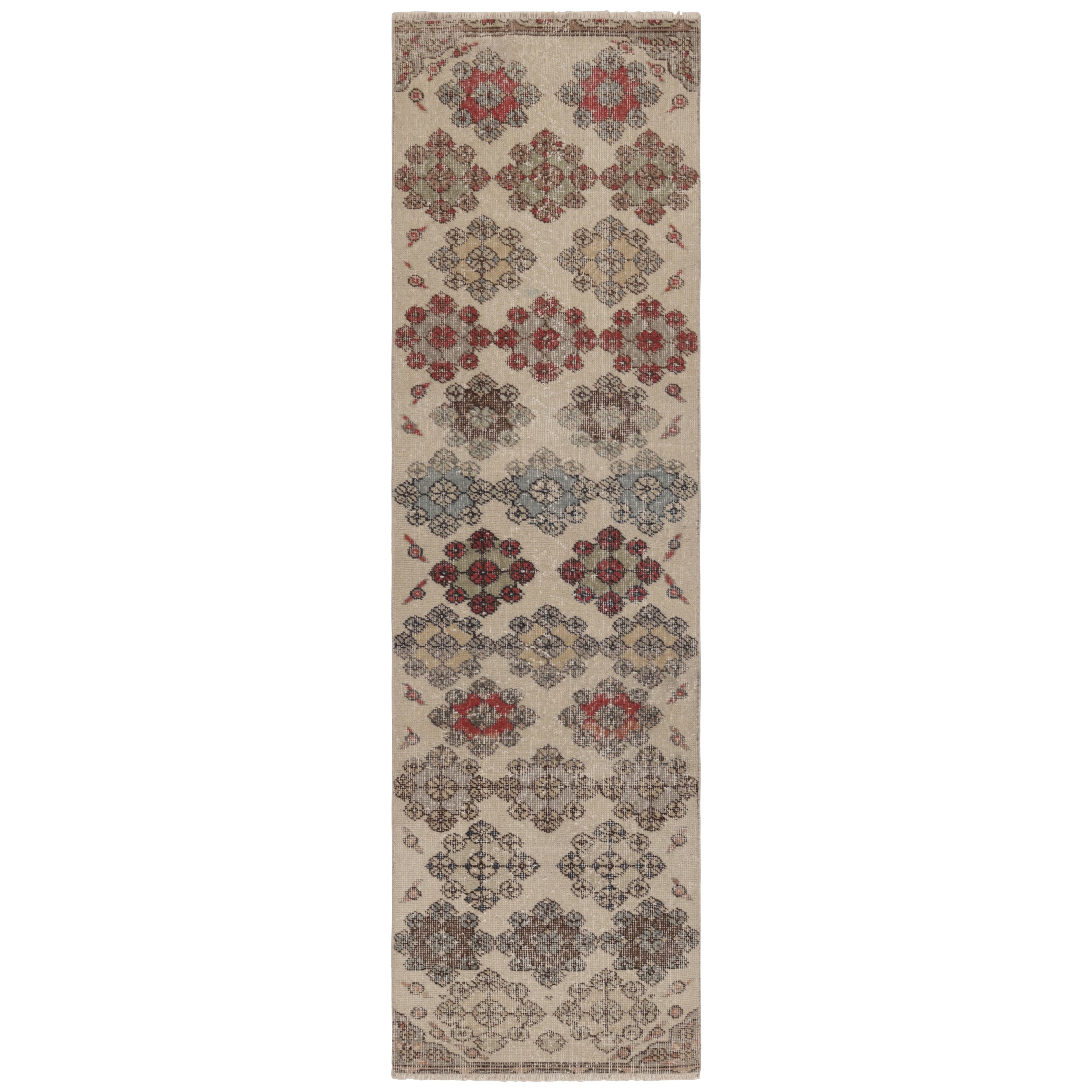 Vintage Turkish Runner Rug in Beige-Cream with Floral Medallions - Rug & Kilim