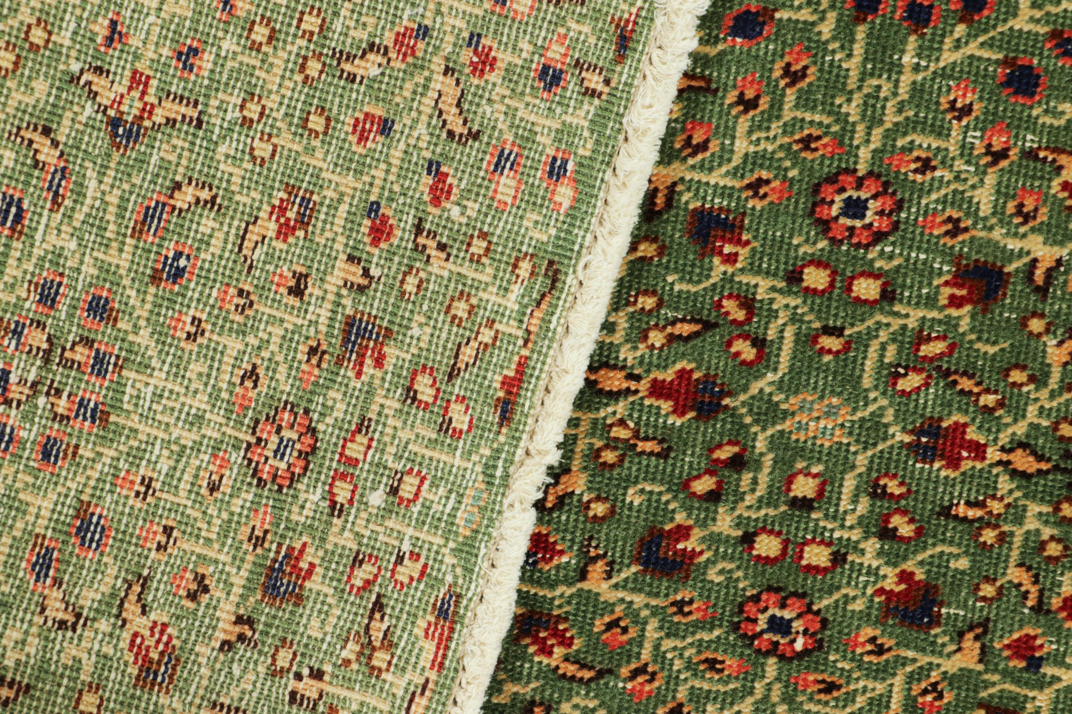 Alfombra turca vintage verde con motivos florales - Rug & Kilim Lana en venta