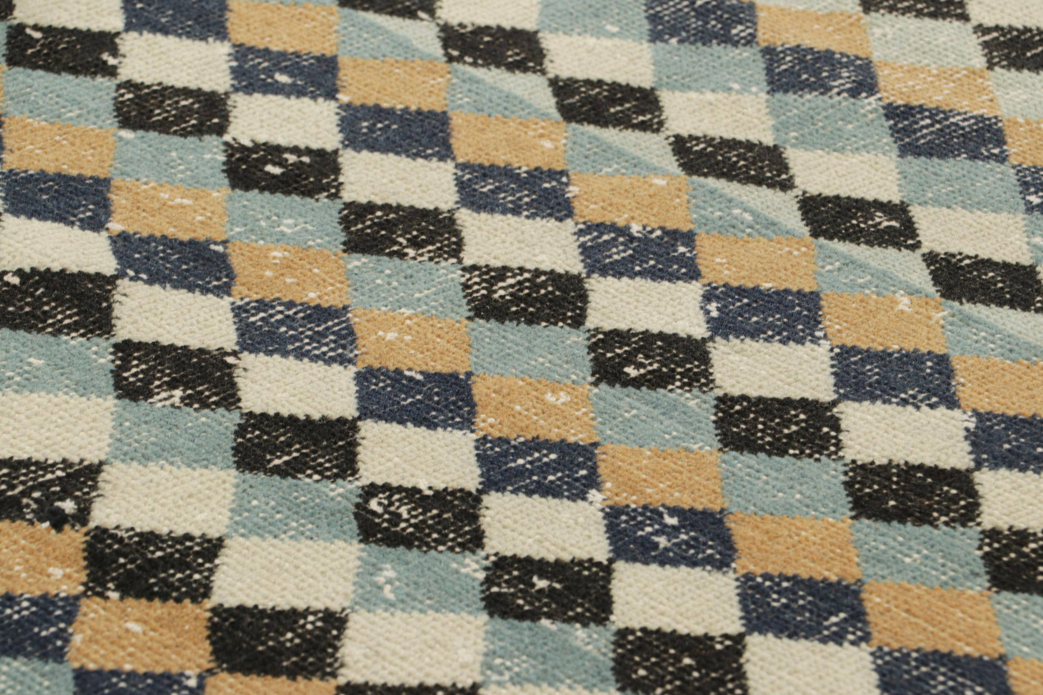 Dieser handgeknüpfte Wollteppich aus der Türkei (ca. 1950-60) ist ein seltener und aufregender neuer Teppich aus der Kollektion von Rug & Kilim mit einzigartigen türkischen Stücken aus der Mitte des Jahrhunderts. 

Über das Design:

Eine der vielen