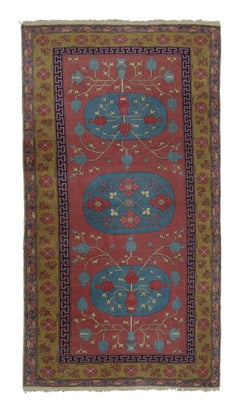 Tapis turc vintage avec motifs de vignes et de vases et médaillons ovales - Rug & Kilim
