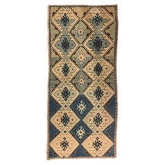 Vintage Turkish Short Runner 3'3'' x 6'11''