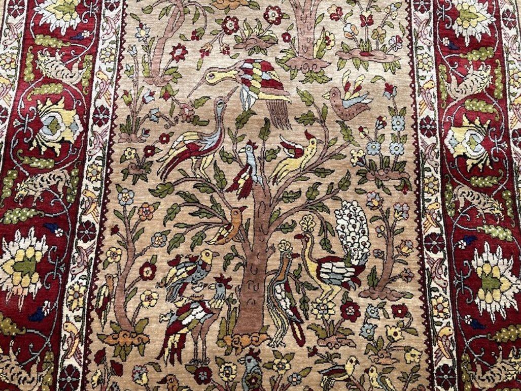 Tappeto vintage in seta Hereke 1,27 m x 0,76 m in vendita 1