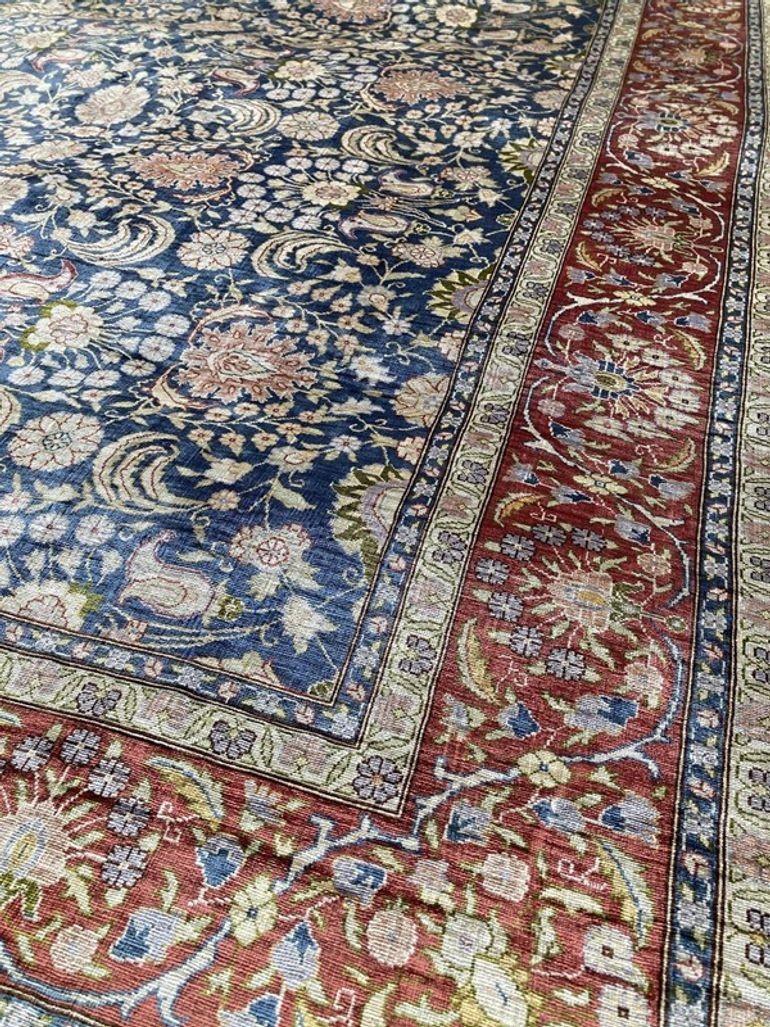 Türkischer Hereke-Teppich aus Seide im Vintage-Stil 1,55m x 1,12m im Angebot 4