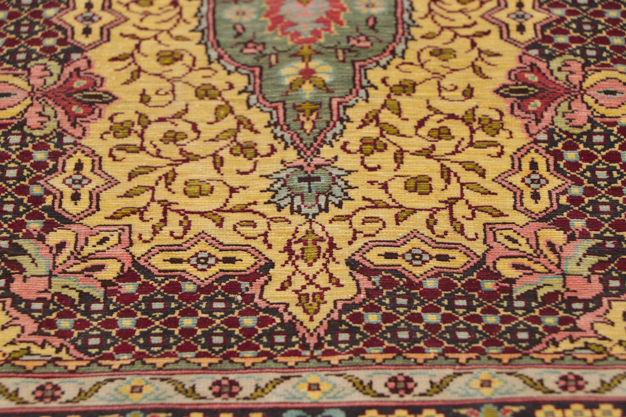 Vintage Türkische Seide Hereke Teppich im Angebot 1