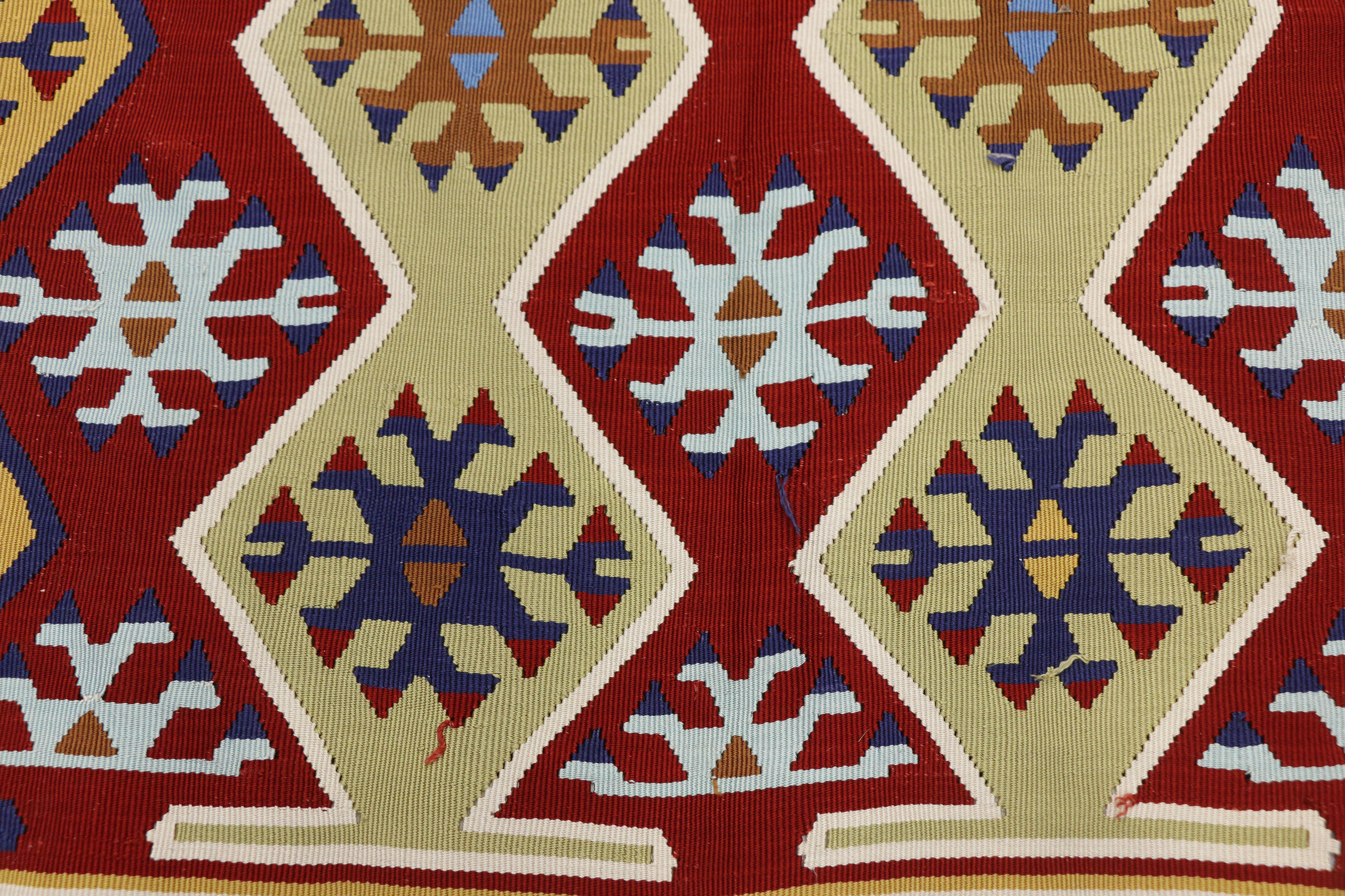 Vintage Turkish Silk Kilim Rug with Modern Tribal Style In Good Condition For Sale In Dallas, TX