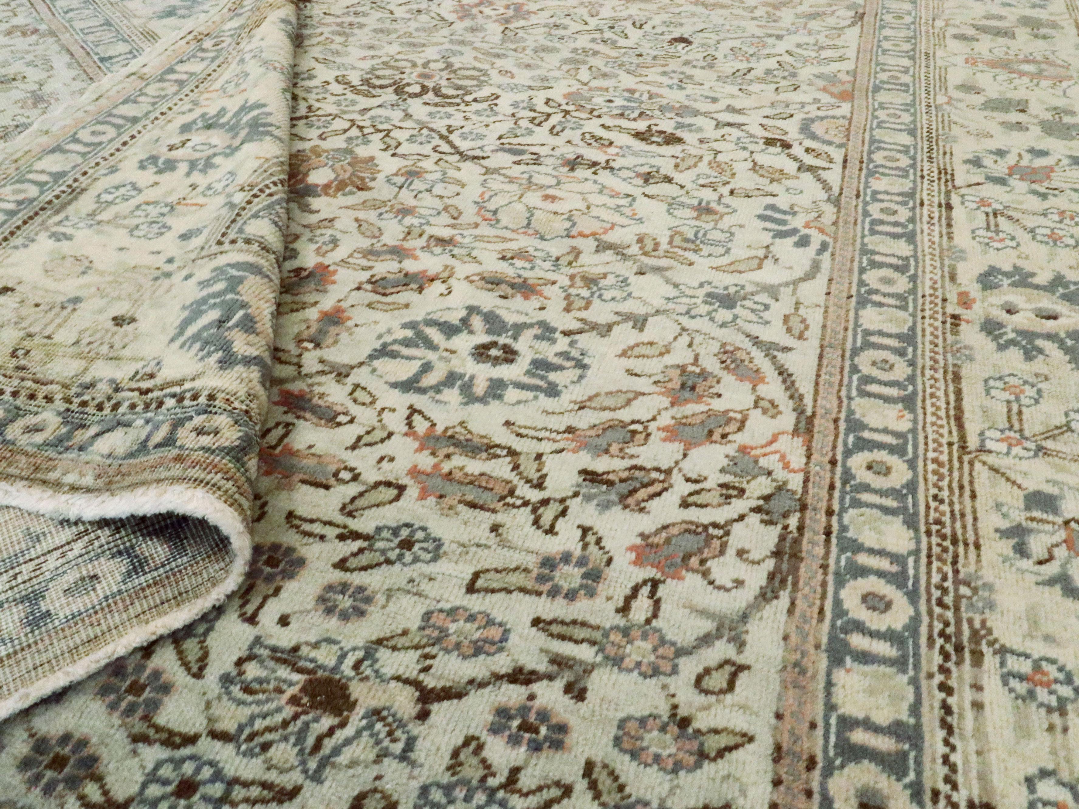 Türkischer Sivas-Teppich im Vintage-Stil im Angebot 2