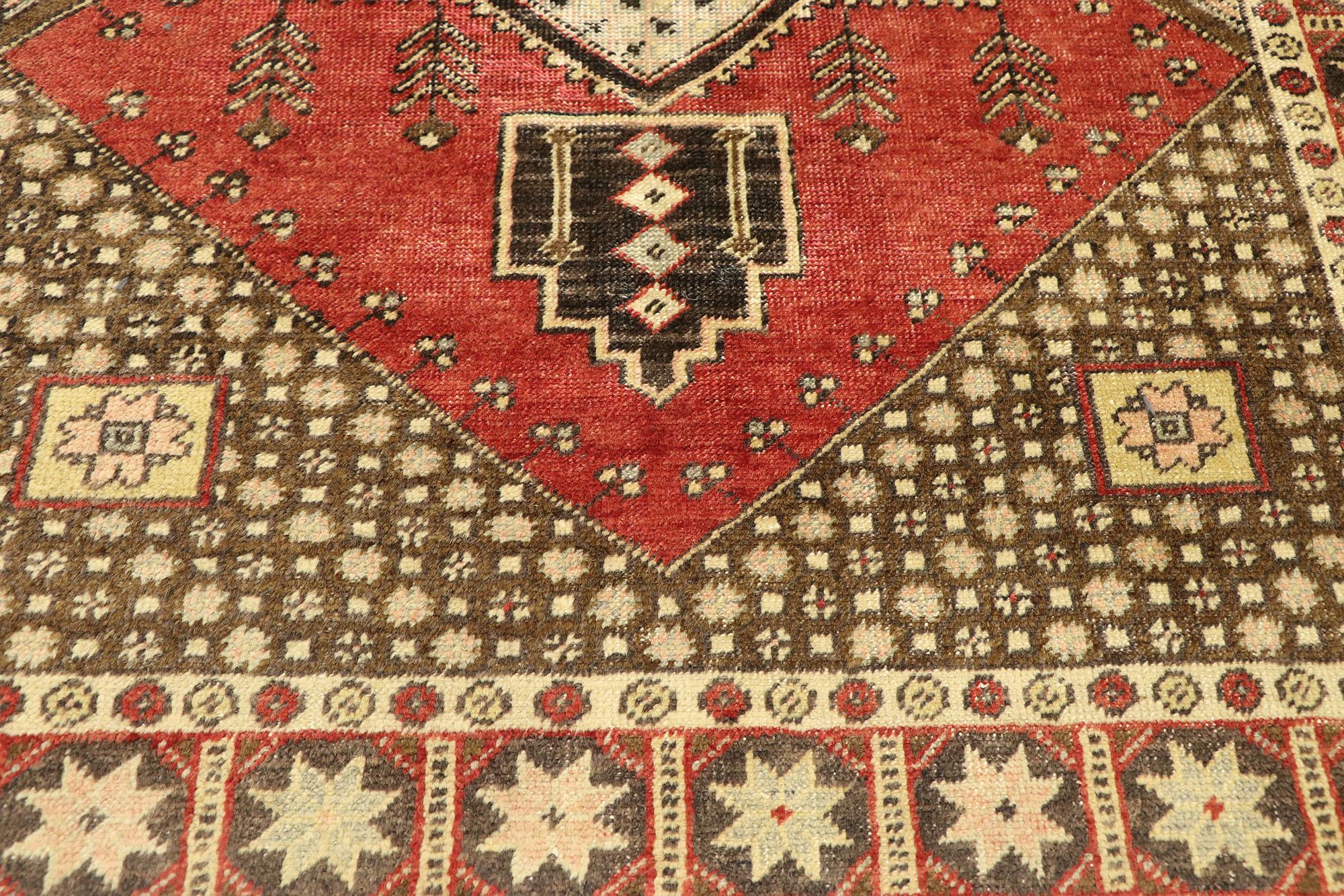 Türkischer Sivas-Teppich aus den 1950er Jahren mit traditionellem Stil (Handgeknüpft) im Angebot