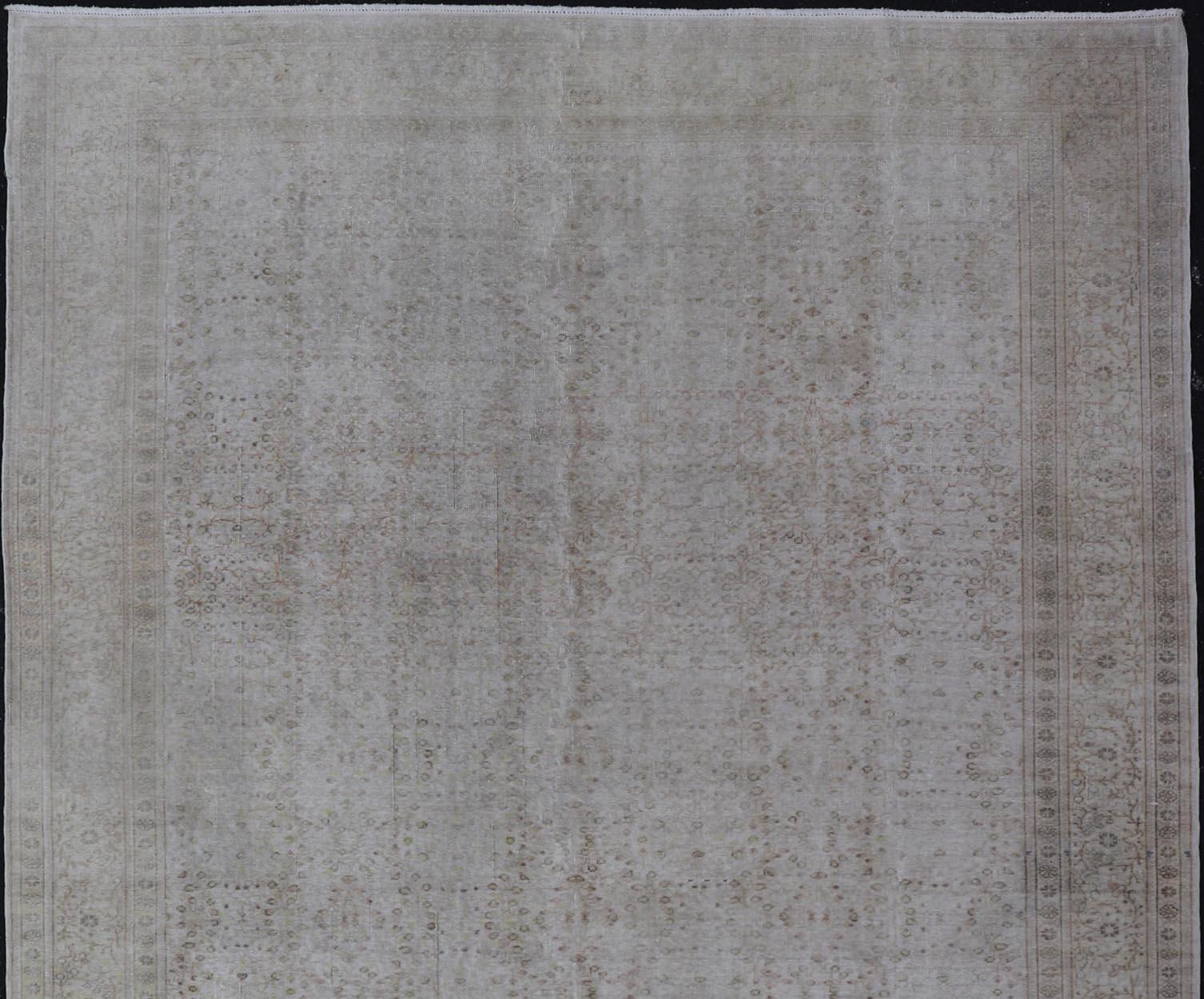 Vintage türkischen Sivas Teppich in Seide mit Silber und Beige Töne 6'5 x 9'8 (Türkisch) im Angebot