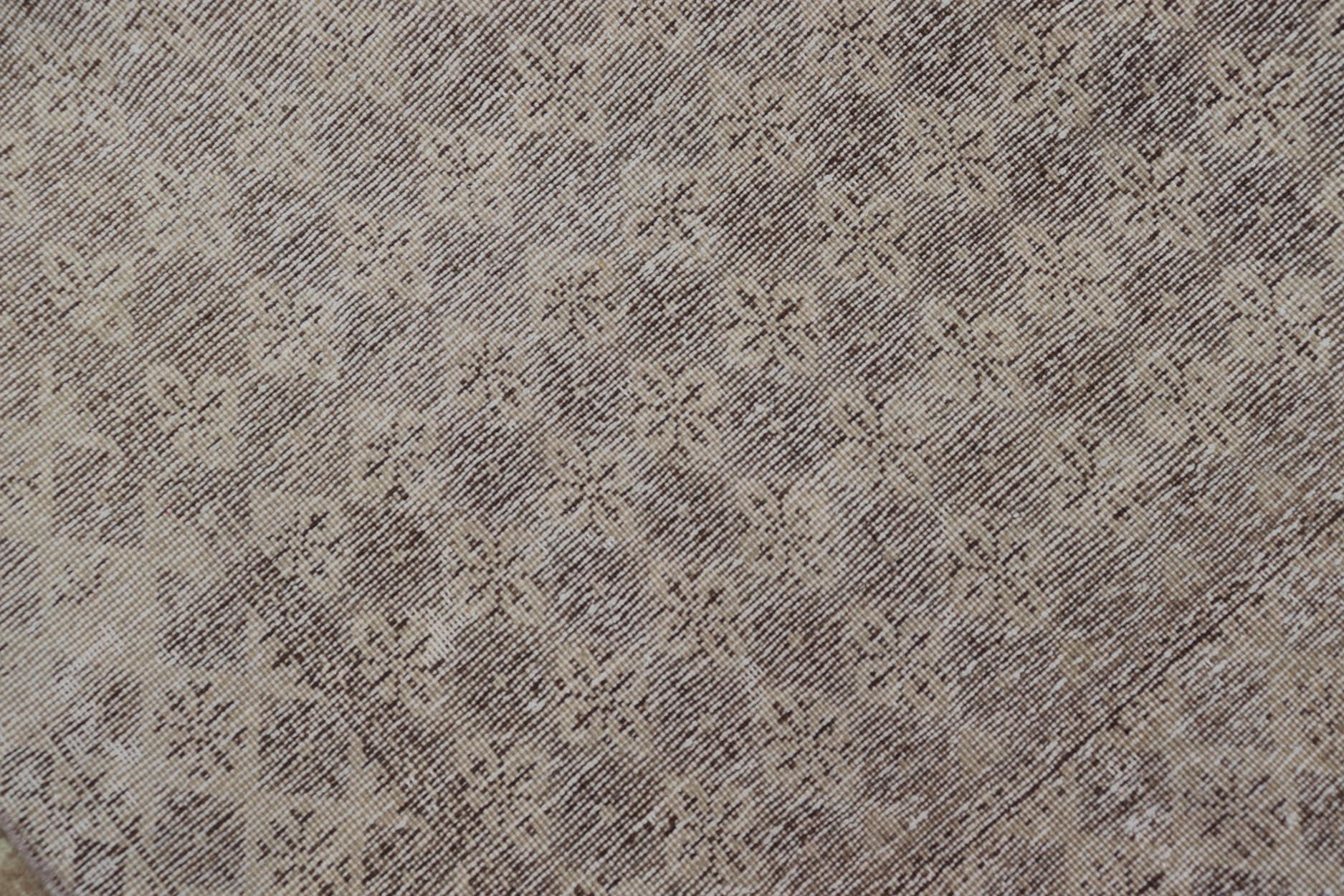 Vintage Turkish Sivas Rug in Soft Beige and Ivory 4'1