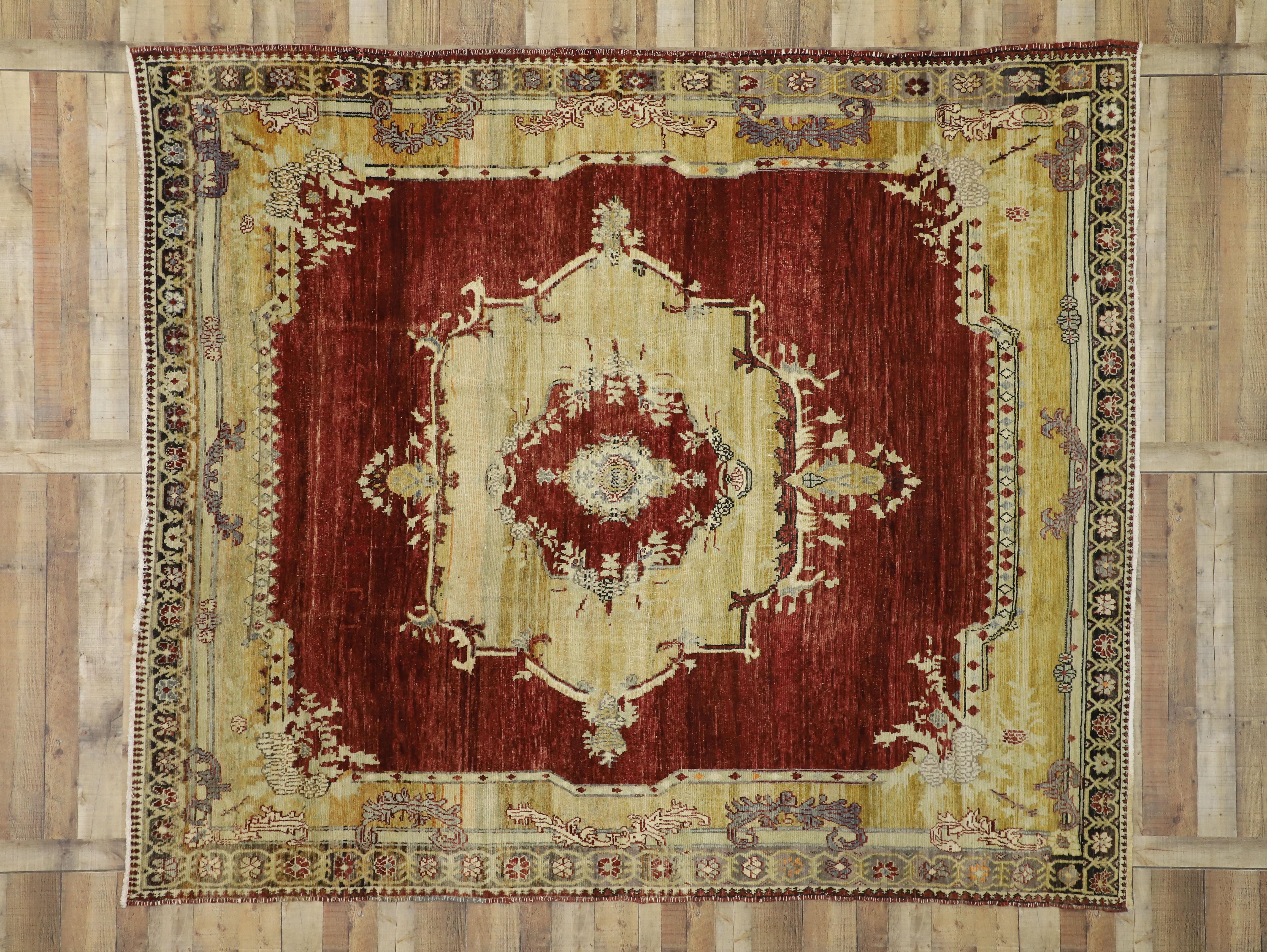 Vintage Turkish Sivas Rug with Byzantine and Gothic Revival Style For Sale 2