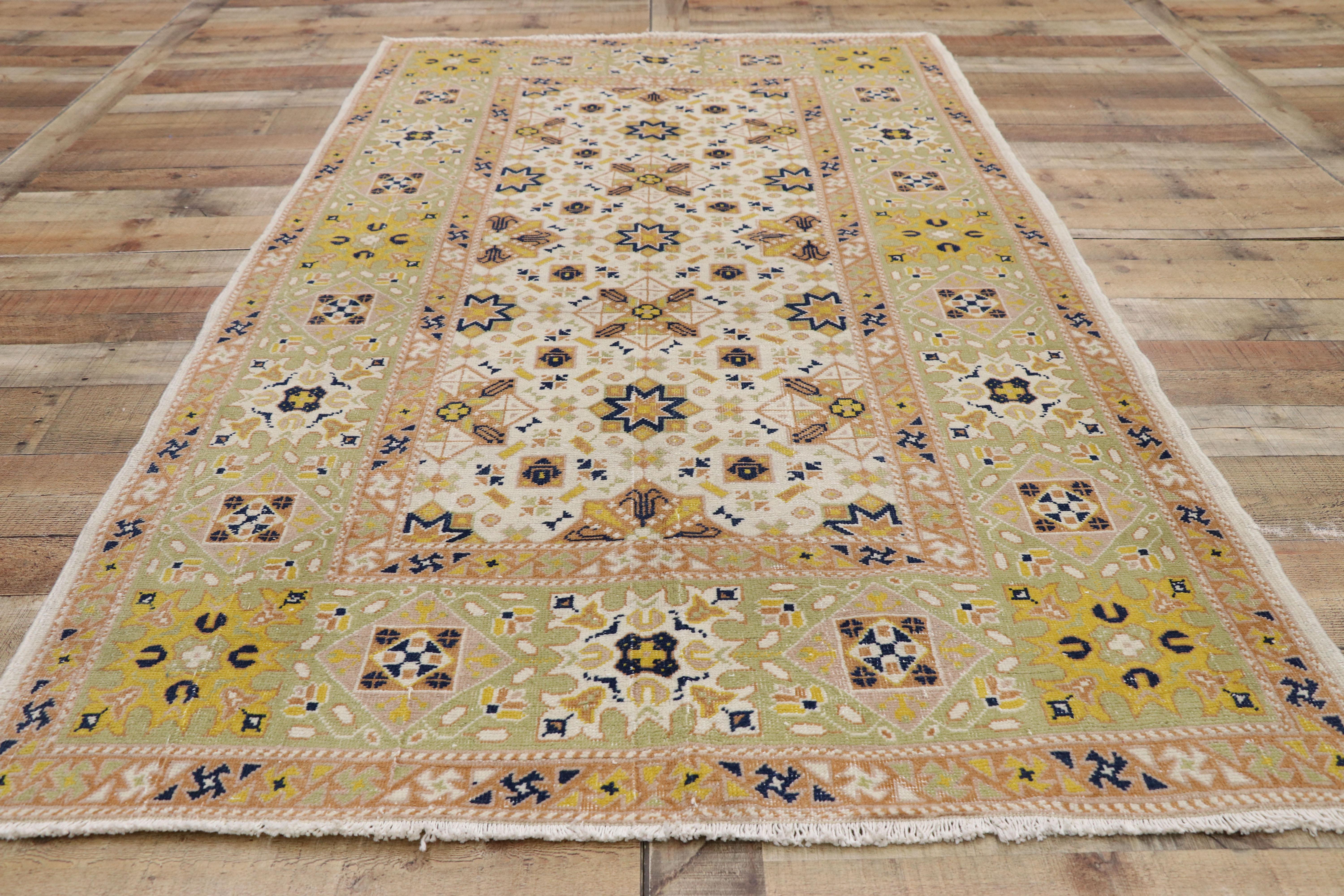 Vintage Turkish Sivas Rug with Geometric Design and Islamic Tile Art Style For Sale 2