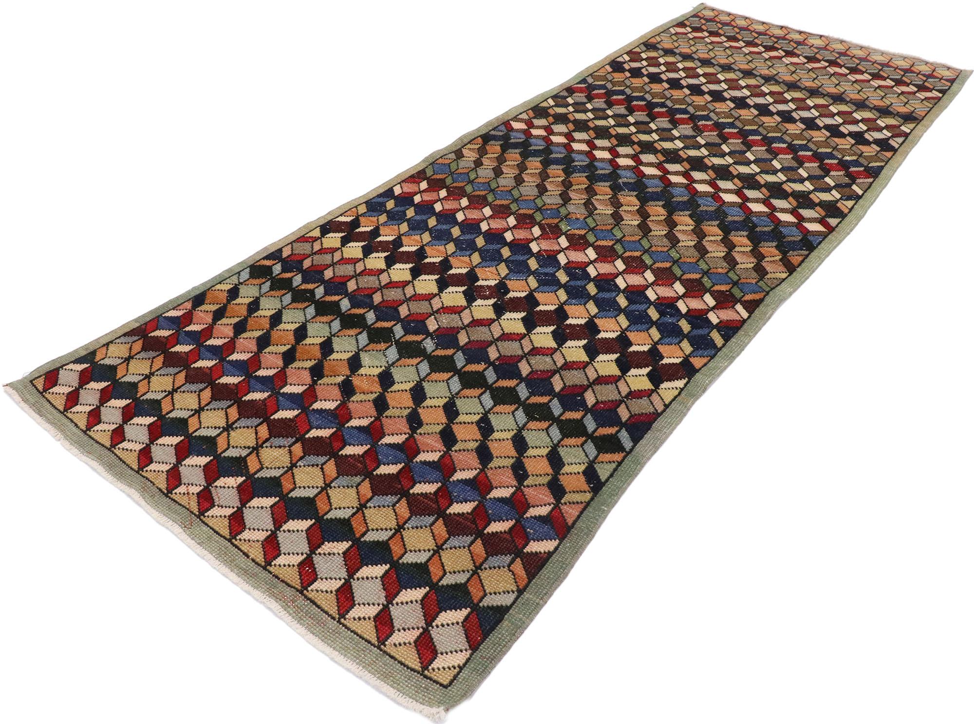 53359, vintage Turkish Sivas rug with Mid-Century Modern style. This hand knotted wool vintage Turkish Sivas rug features an all-over lattice pattern spread across an abrashed field. Tan and brick red parallelograms form a trellis that breaks the
