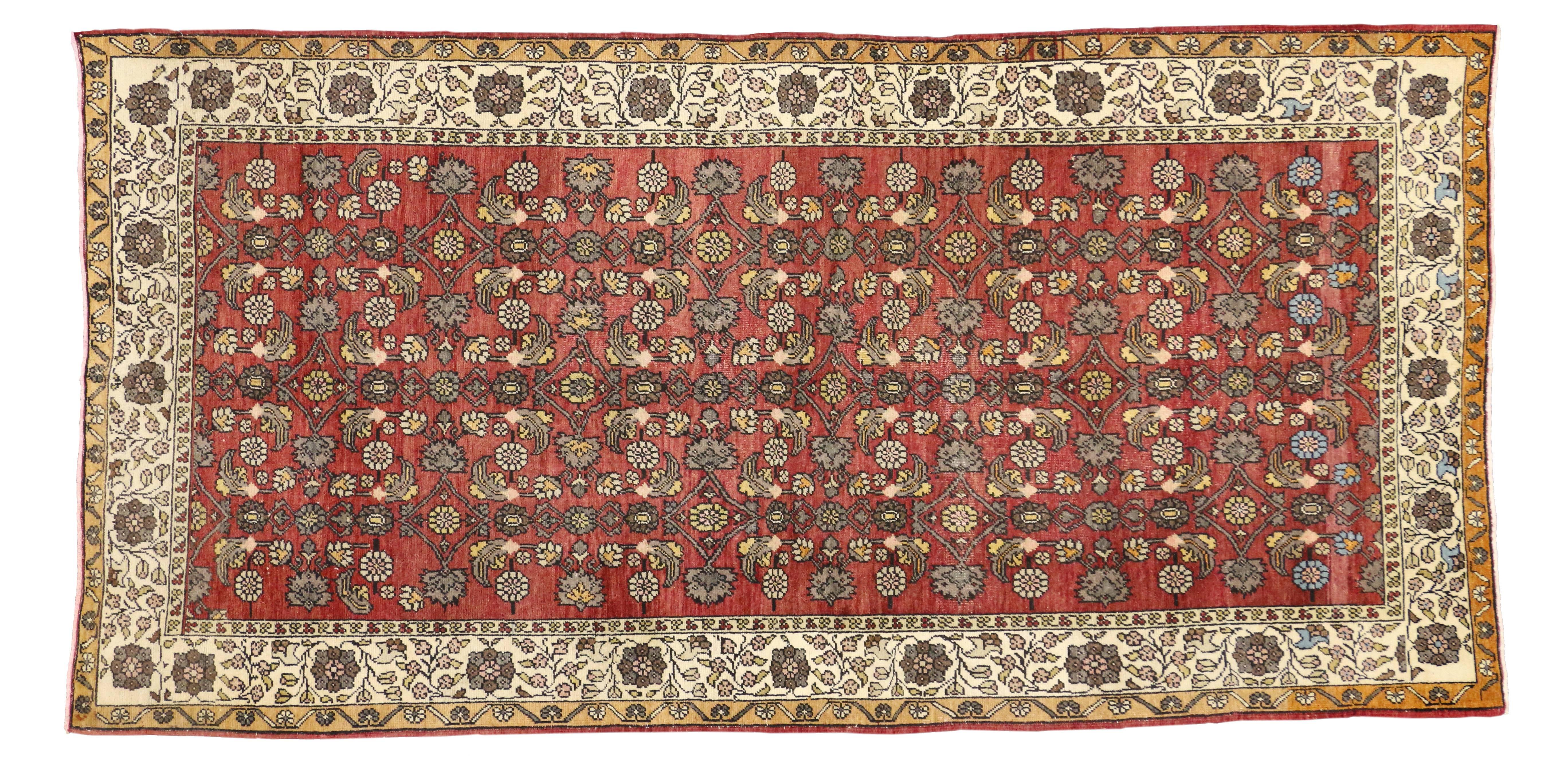 Wool Vintage Turkish Sivas Rug with Modern Traditional Style For Sale