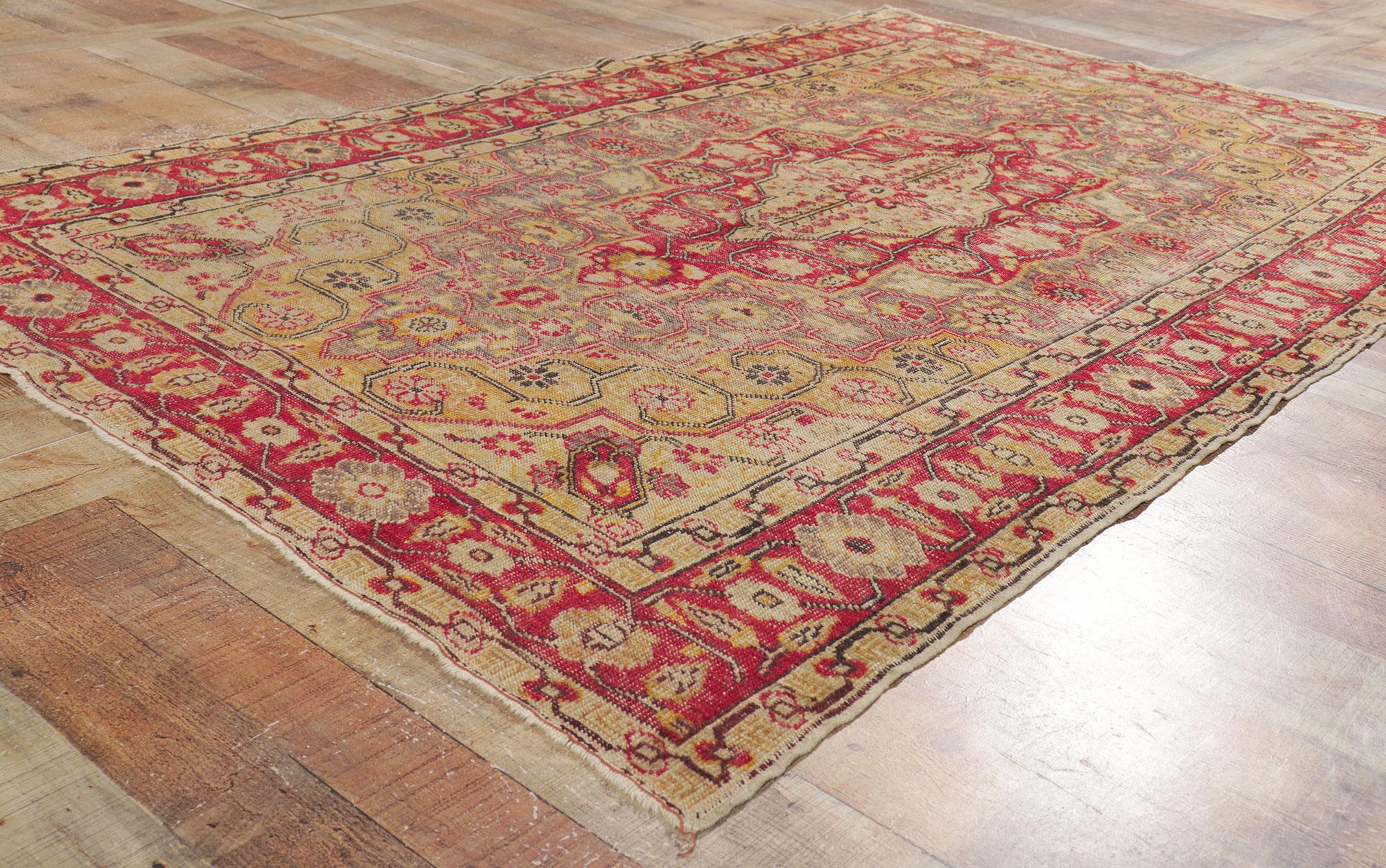 Vintage Turkish Sivas Rug with Rustic Farmhouse Style For Sale 1