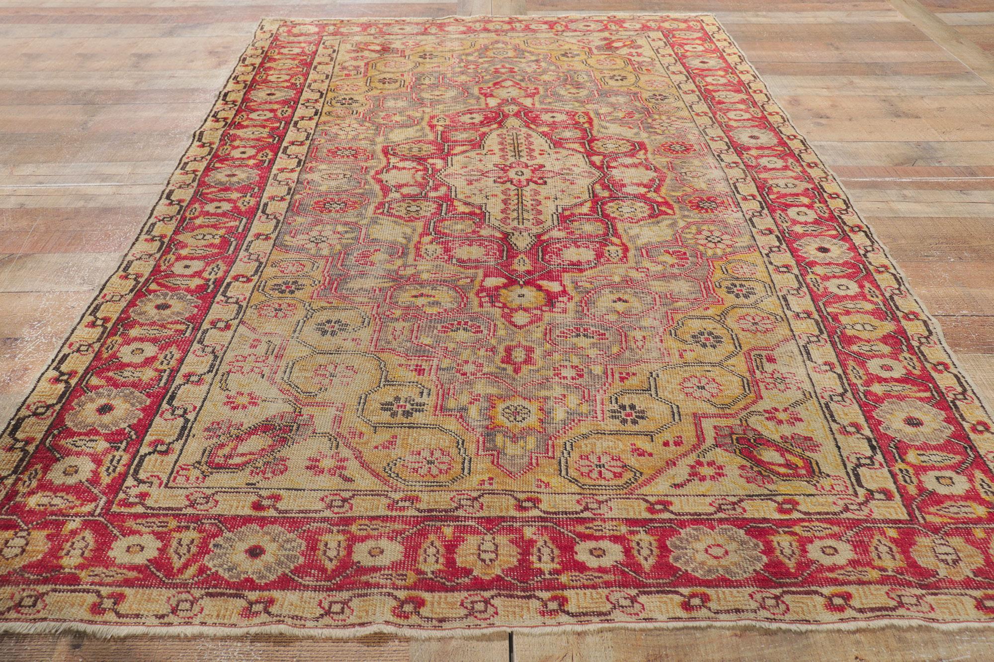 Vintage Turkish Sivas Rug with Rustic Farmhouse Style For Sale 2