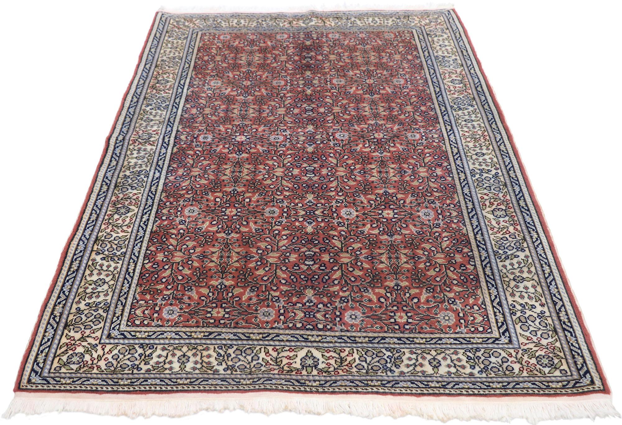 American Colonial Vintage Turkish Sivas Rug with Traditional Style For Sale