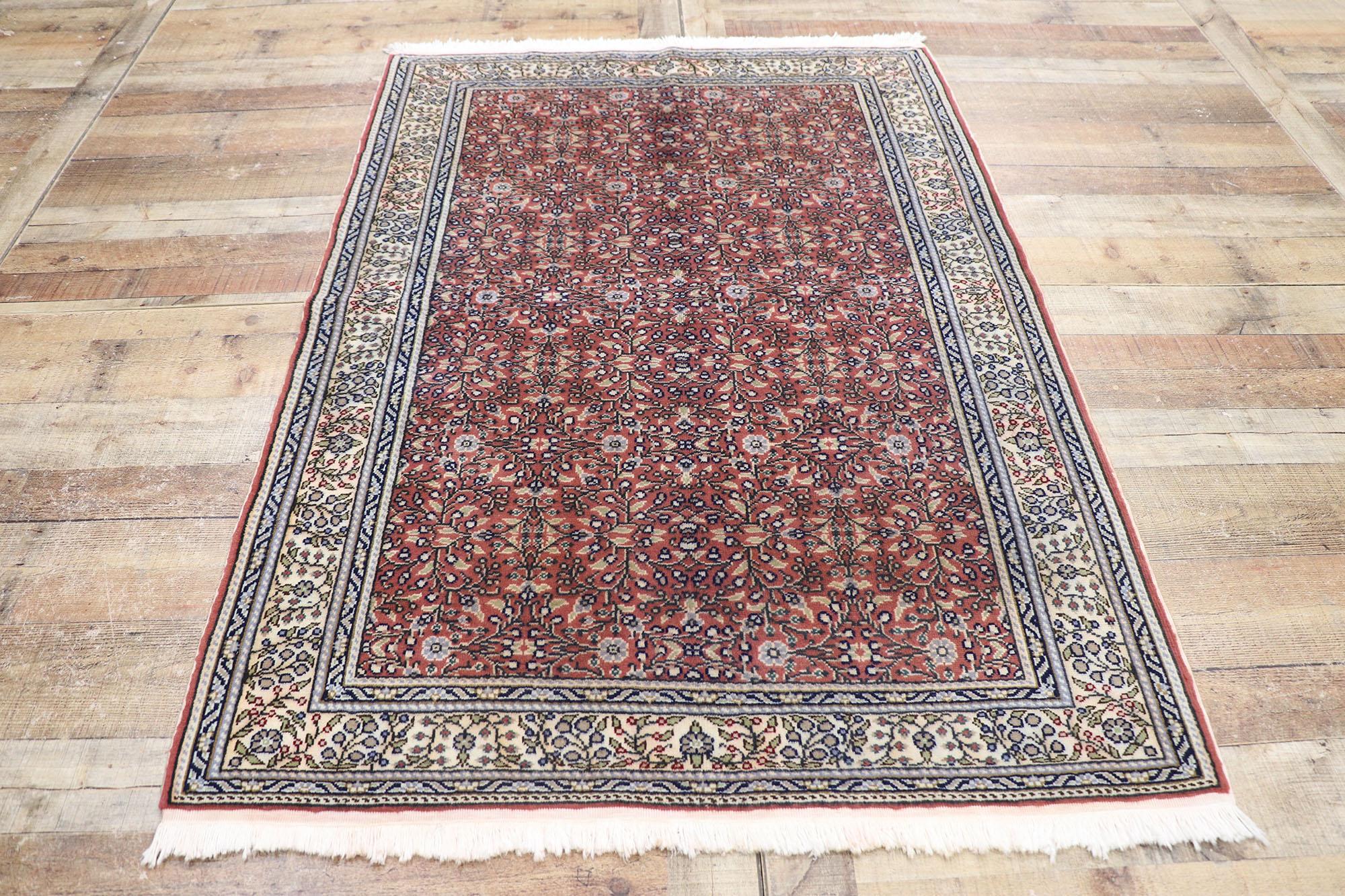 Wool Vintage Turkish Sivas Rug with Traditional Style For Sale