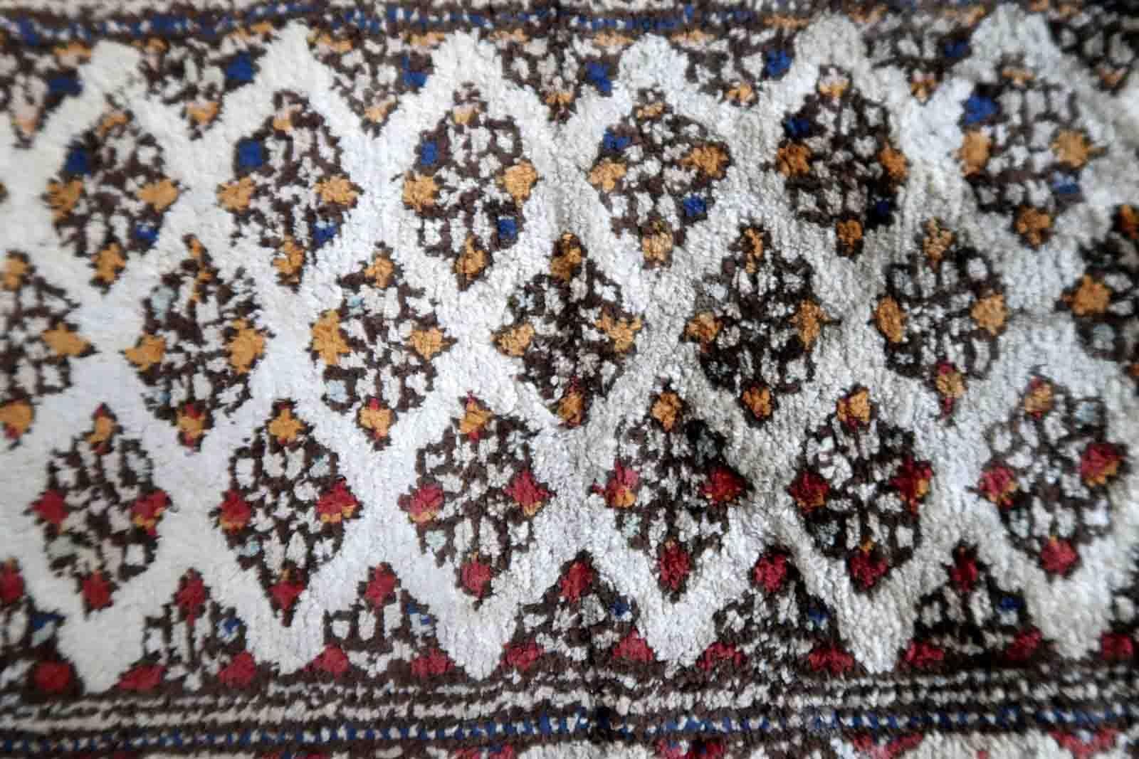 Vintage Turkish Sivas Silk Mat, 1950s, 1C1011 In Good Condition For Sale In Bordeaux, FR