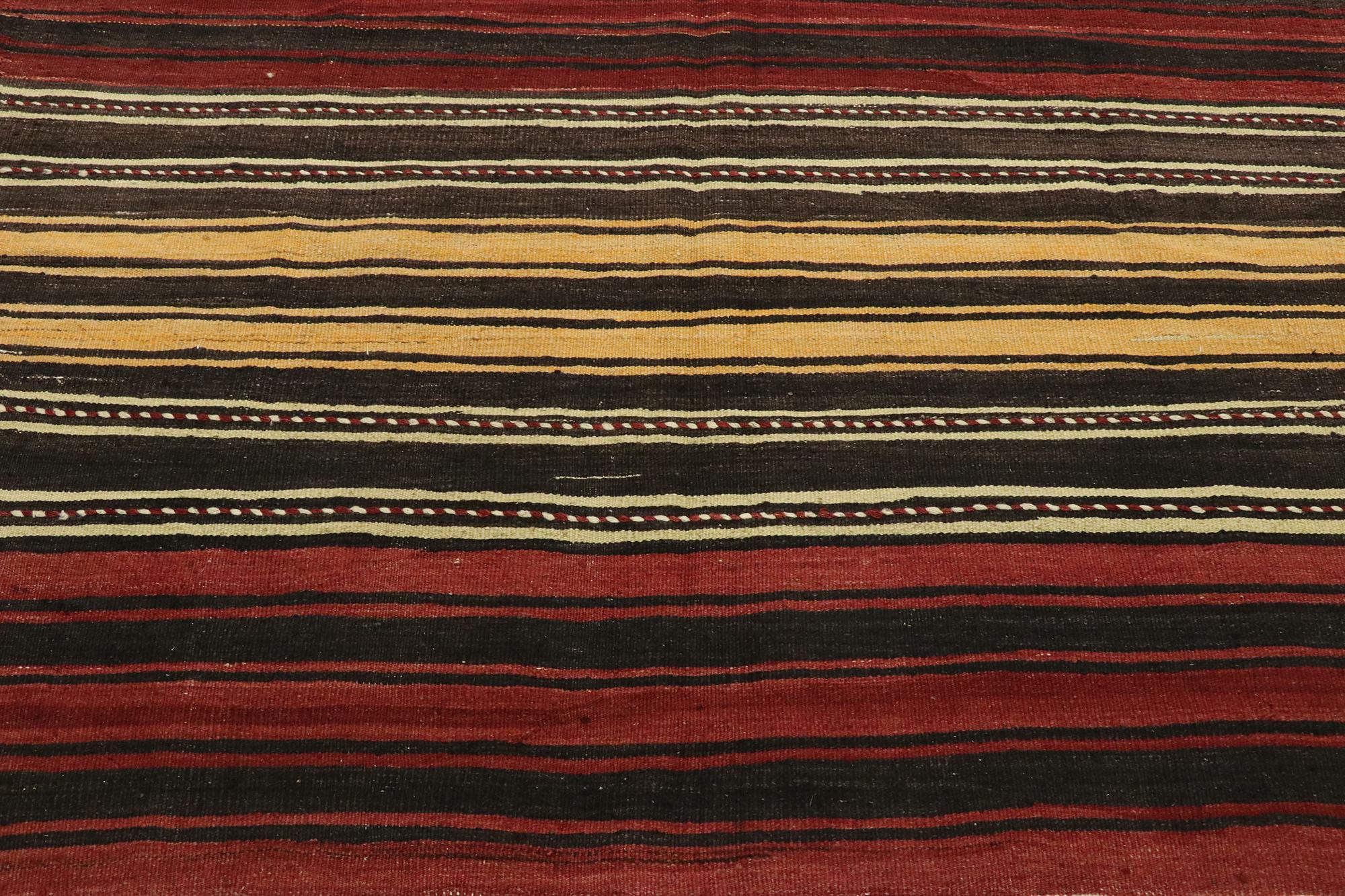 Vintage Turkish Striped Kilim Rug with Modern Cabin Style In Good Condition For Sale In Dallas, TX