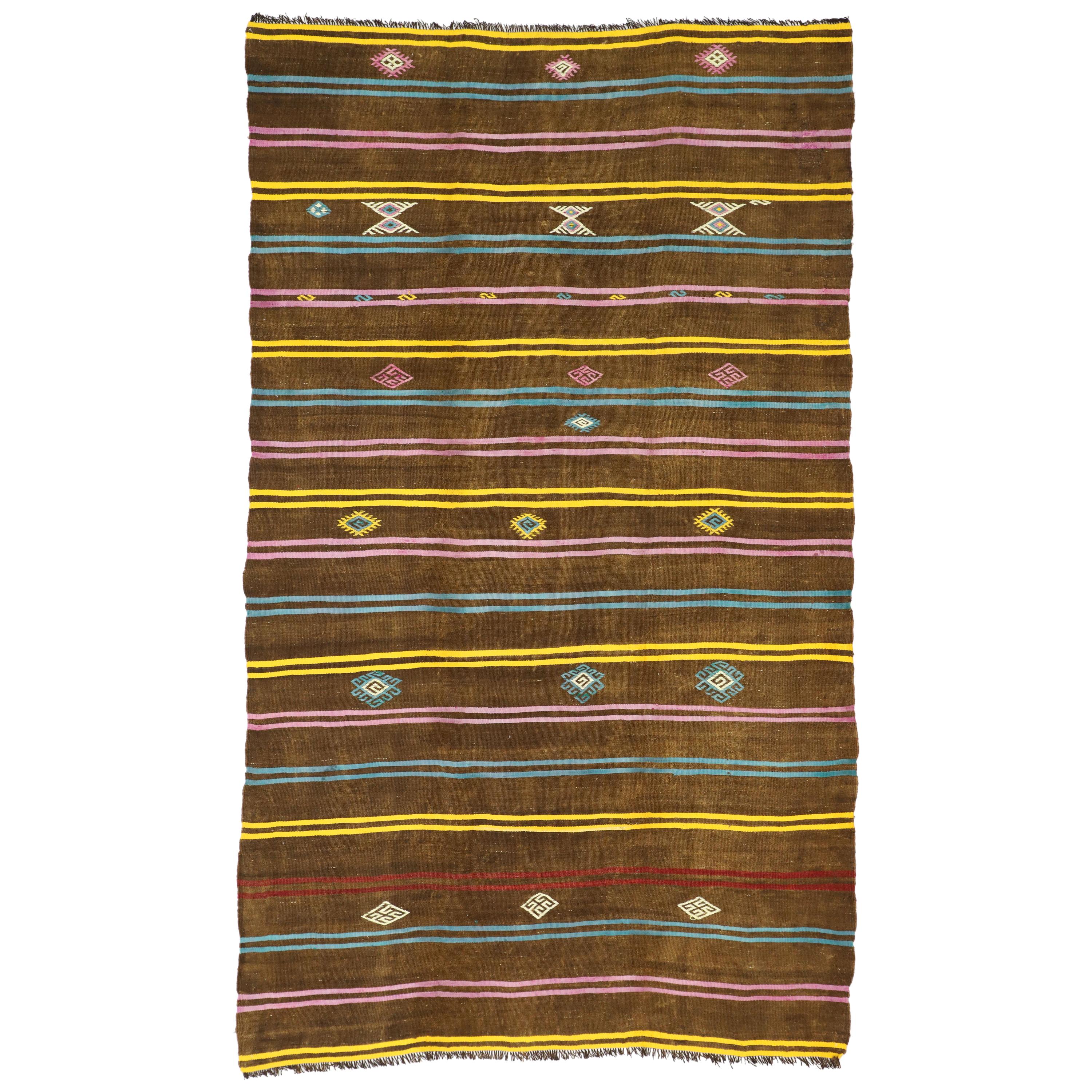 Alfombra Kilim turca de 1950 con rayas de colores y estilo tribal moderno