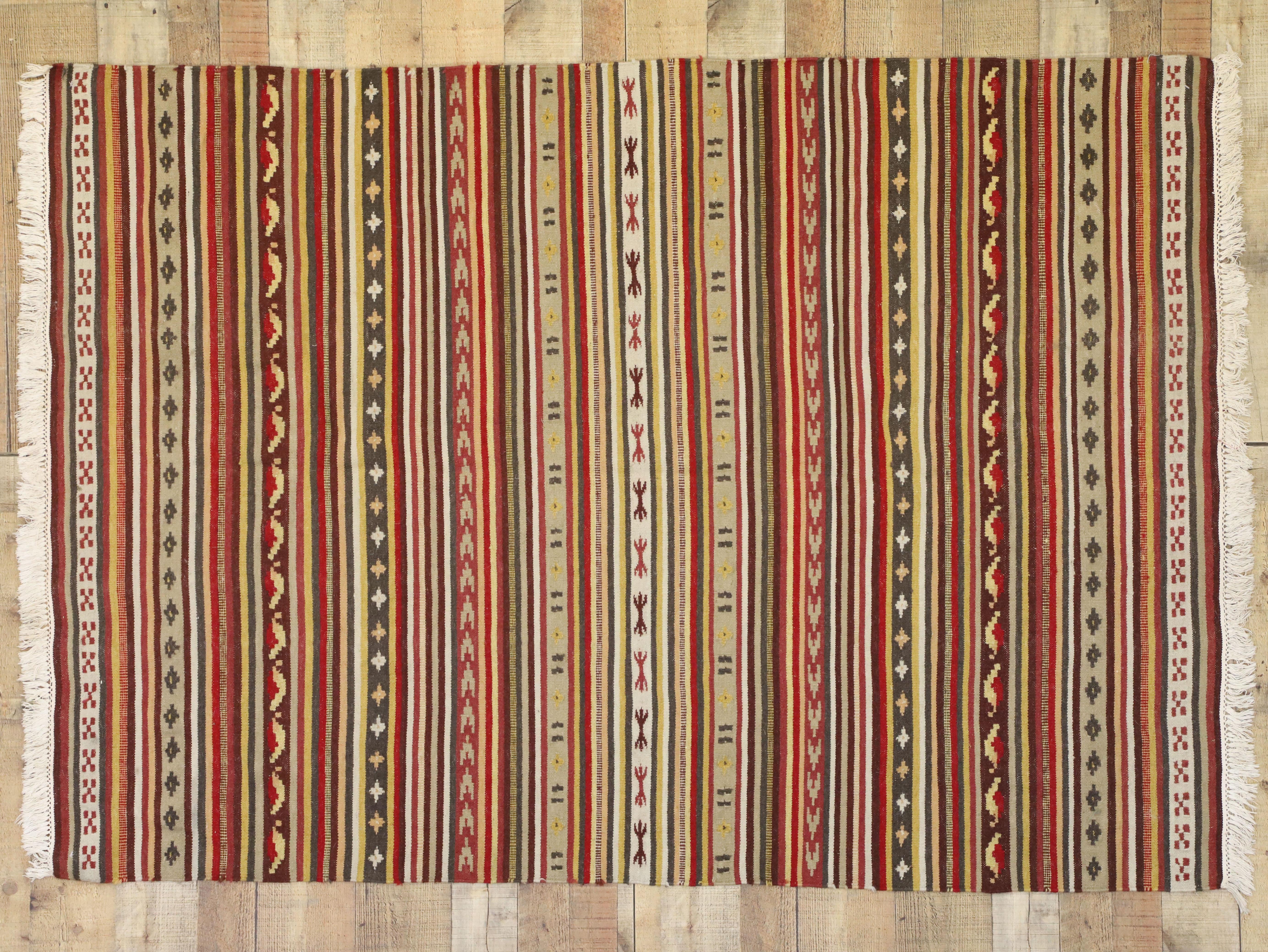 Vintage Turkish Striped Kilim Rug with Tribal Style, Flat-Weave Rug with Stripes For Sale 8