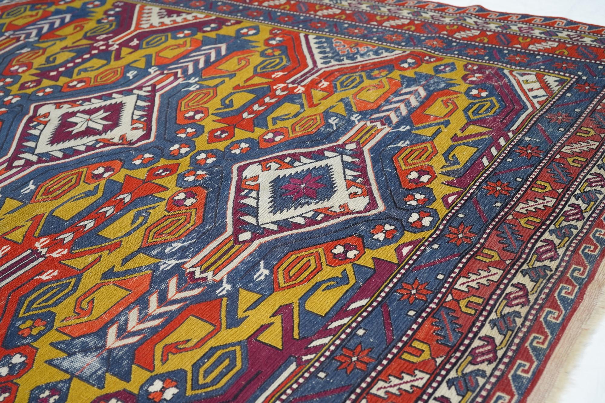 Tappeto Sumak turco vintage 6'3'' x 9'4'' In condizioni buone in vendita a New York, NY