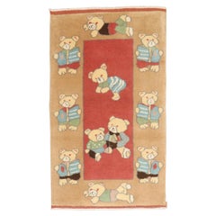 Tapis turc vintage en forme d'ours Teddy