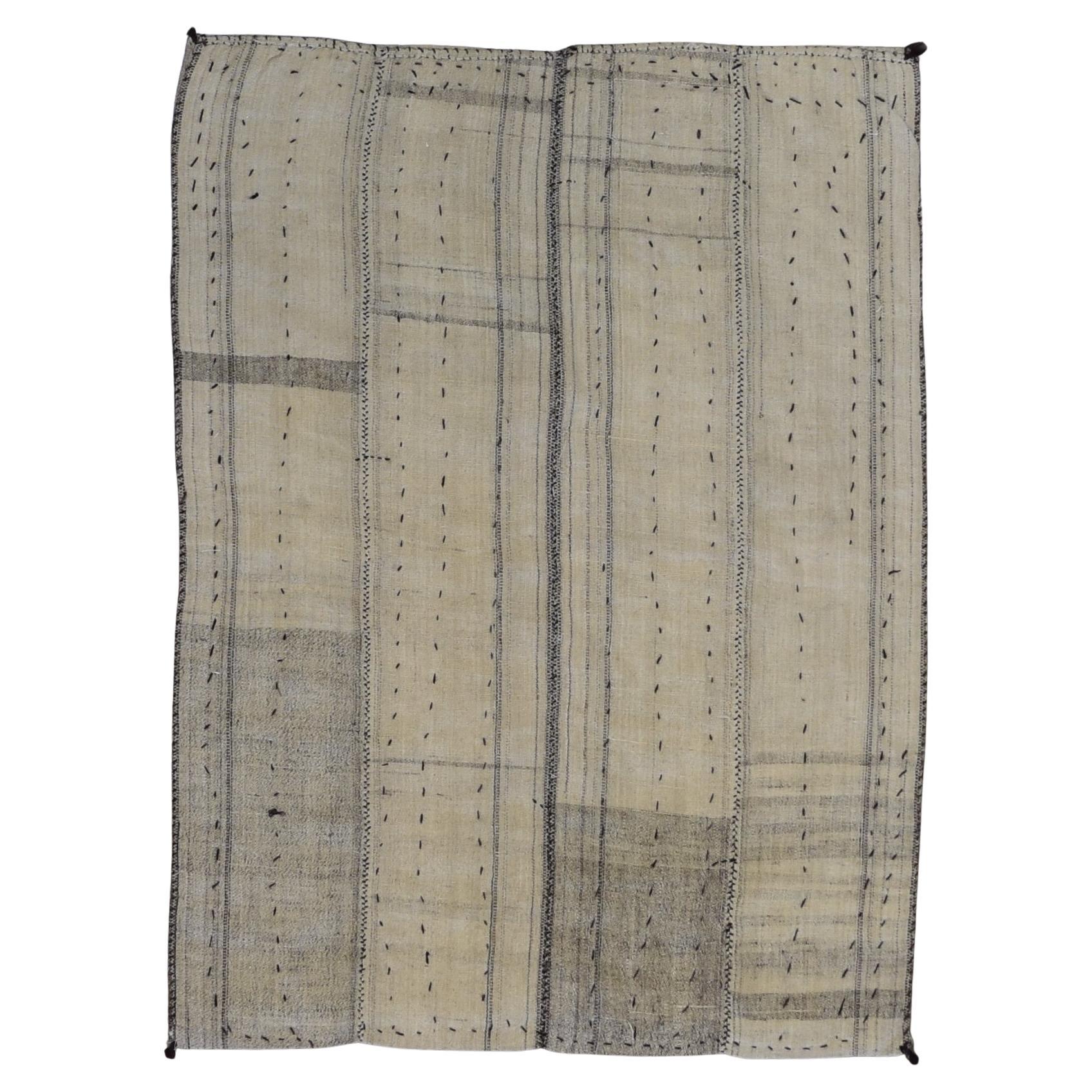 Tapis turc tribal vintage 4'3''x5'9''