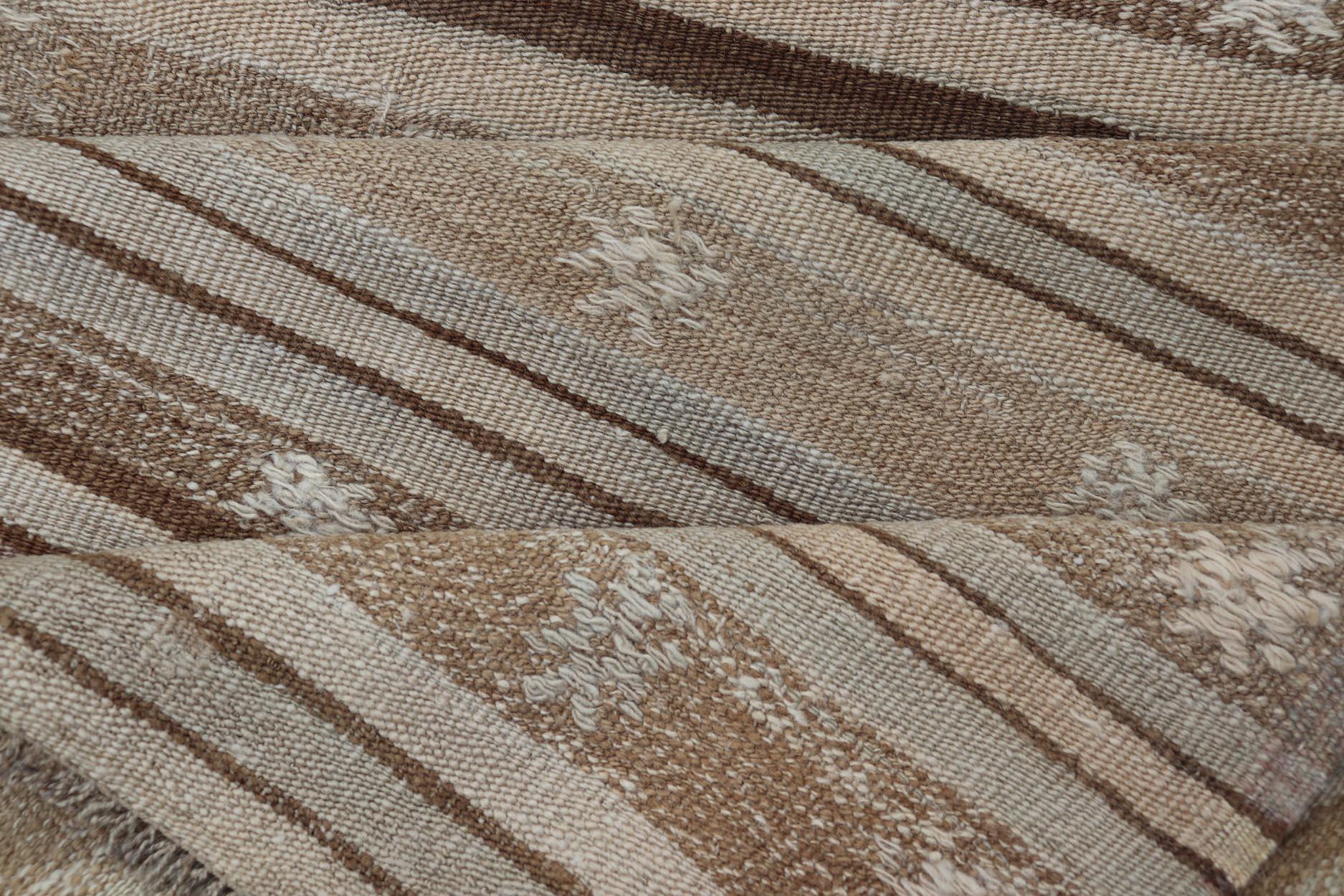 Vintage Turkish Tribal Kilim Runner with Warm Neutrals and Intricate Geometric P For Sale 5